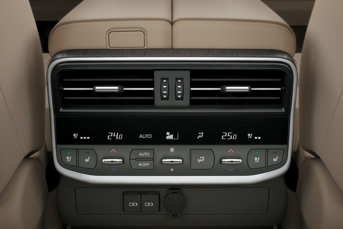 Toyota Land Cruiser 2022 ra mat Viet Nam anh 5