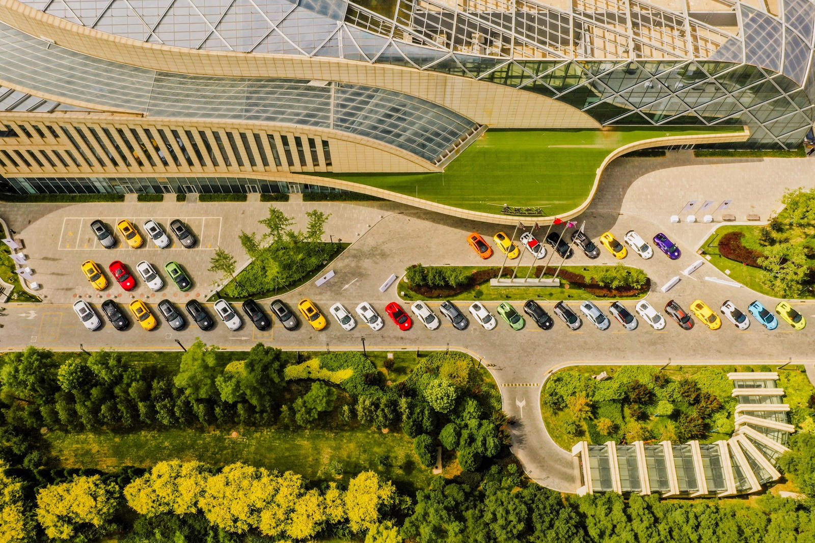 Hon 40 sieu xe Lamborghini tham du hanh trinh dai 800 km anh 1