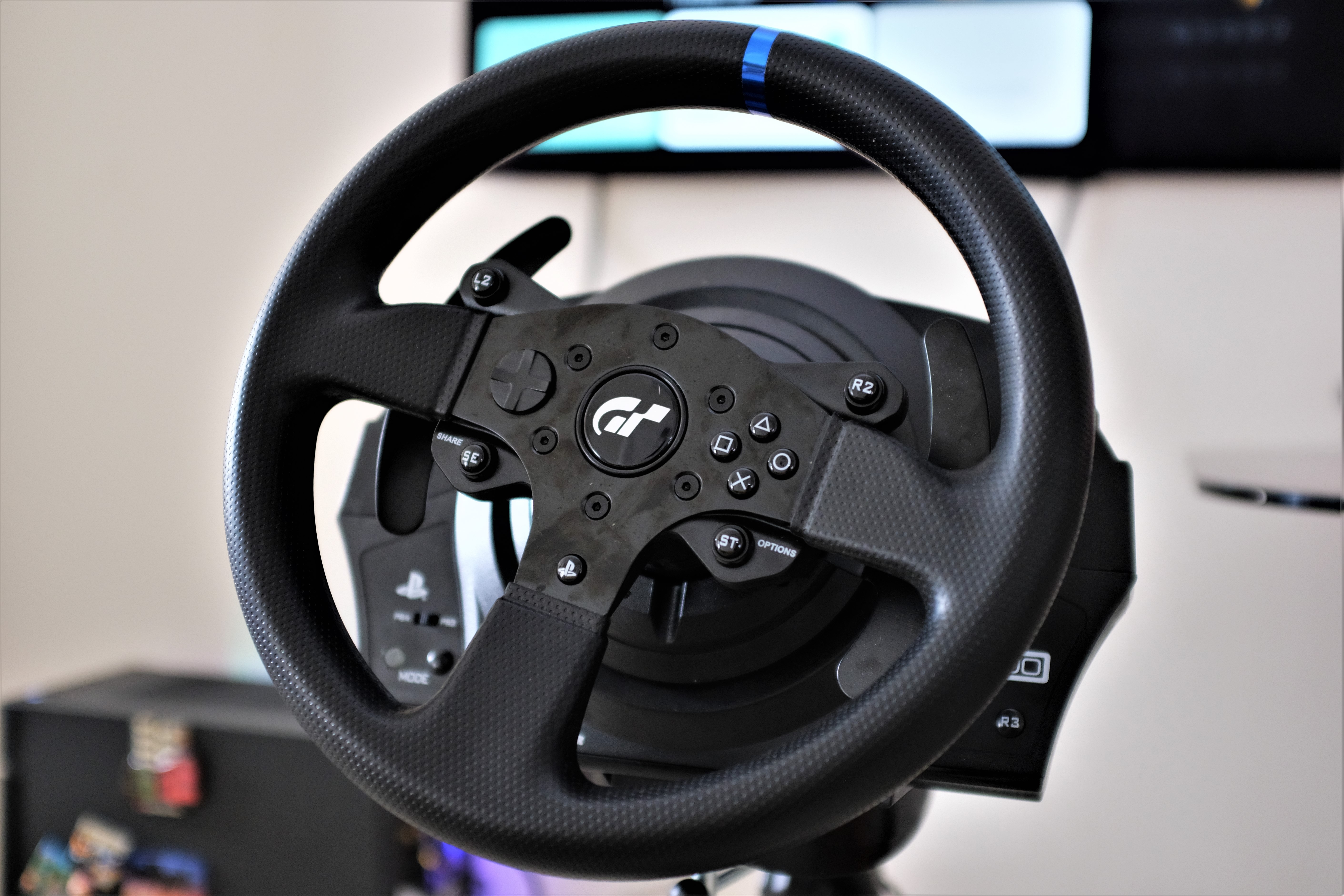 lai xe tai nha mua gian cach anh 2