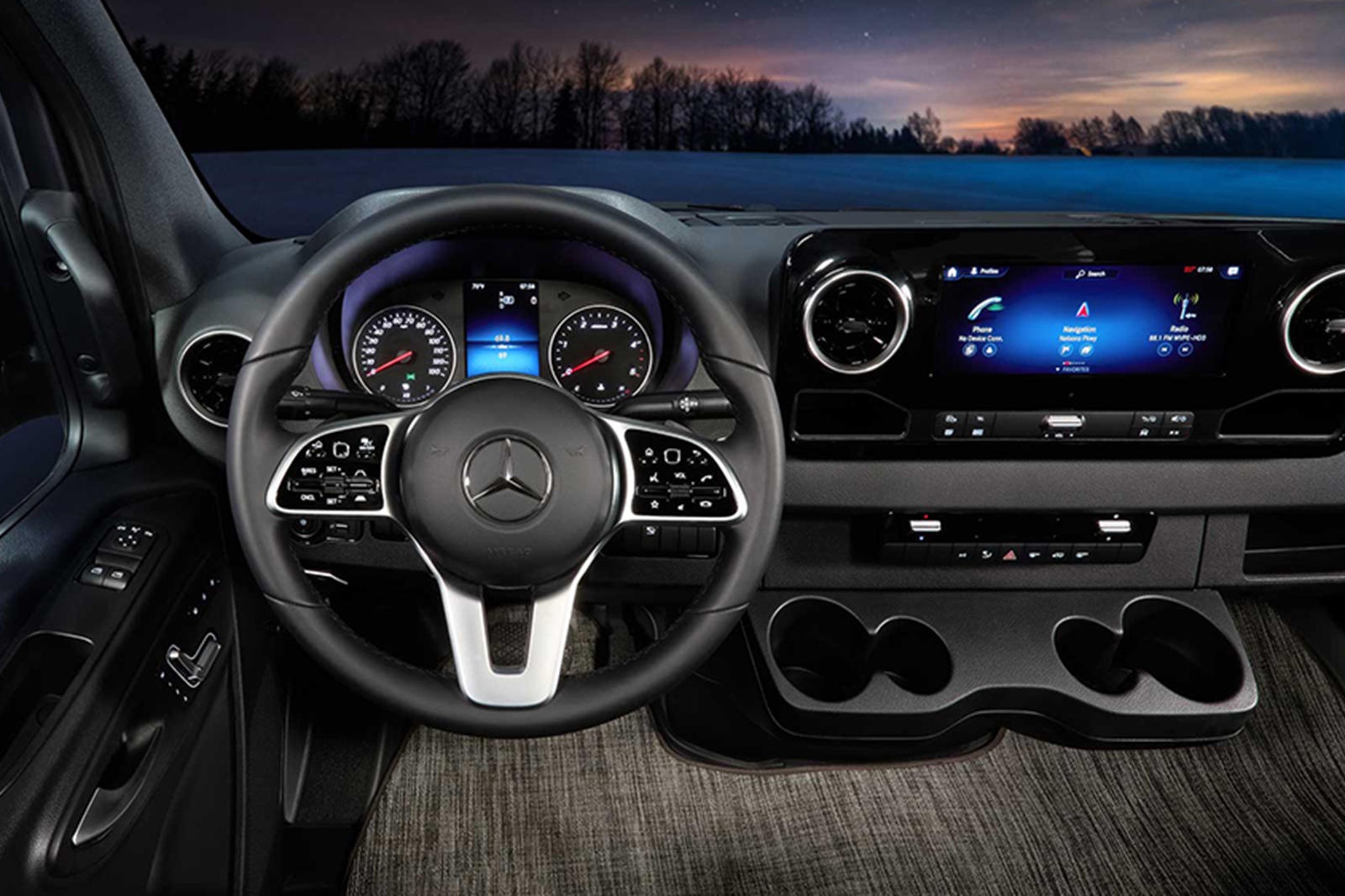 Mercedes-Benz Sprinter phong cách nhà di động ảnh 4 Mercedes-Benz Sprinter phong cach nha di dong anh 4