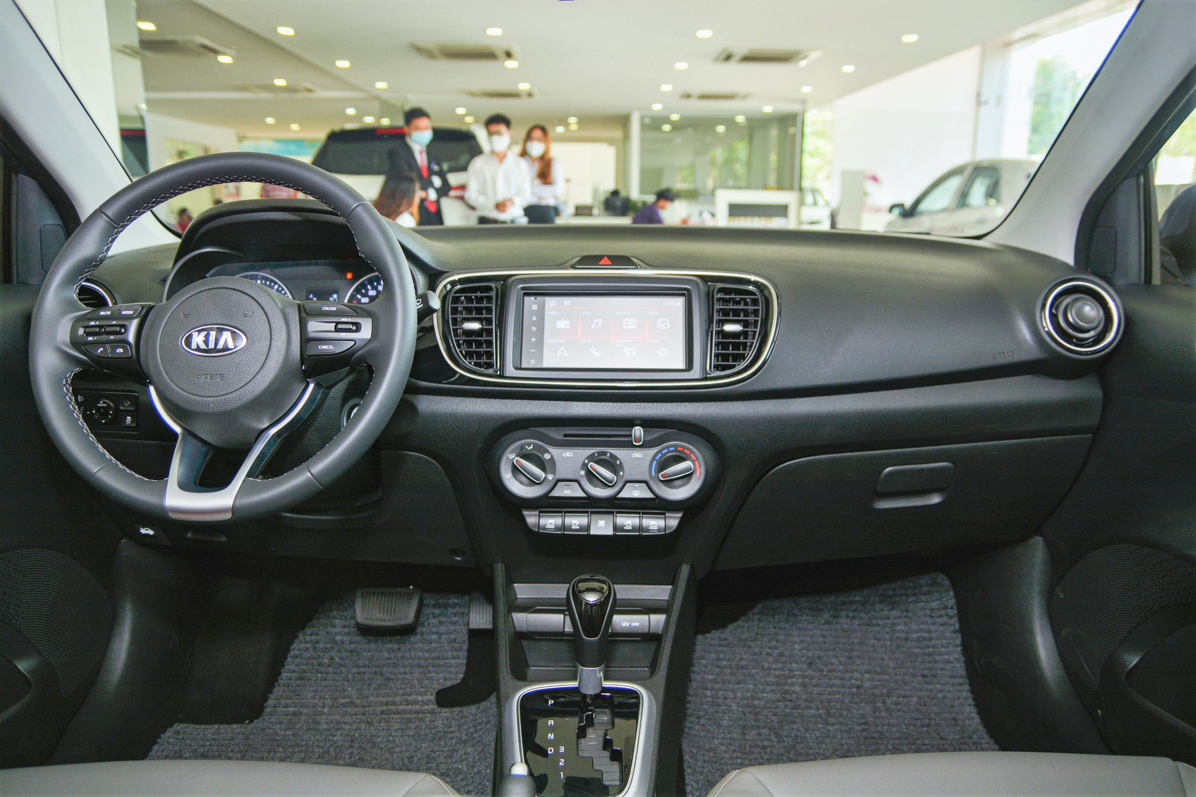 Cach giam tieng on khoang lai tren oto binh dan hinh anh