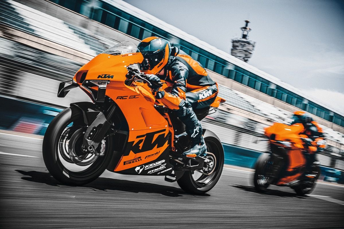 KTM RC 8C ra mắt ảnh 2 KTM RC 8C ra mat anh 2