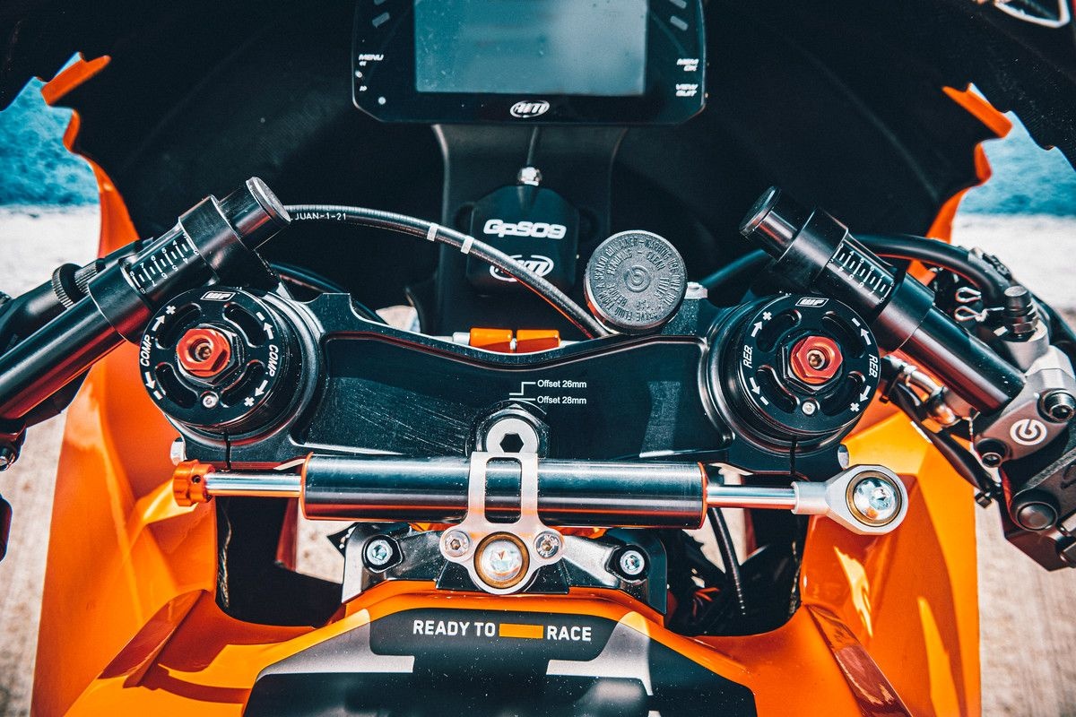 KTM RC 8C ra mắt ảnh 4 KTM RC 8C ra mat anh 4