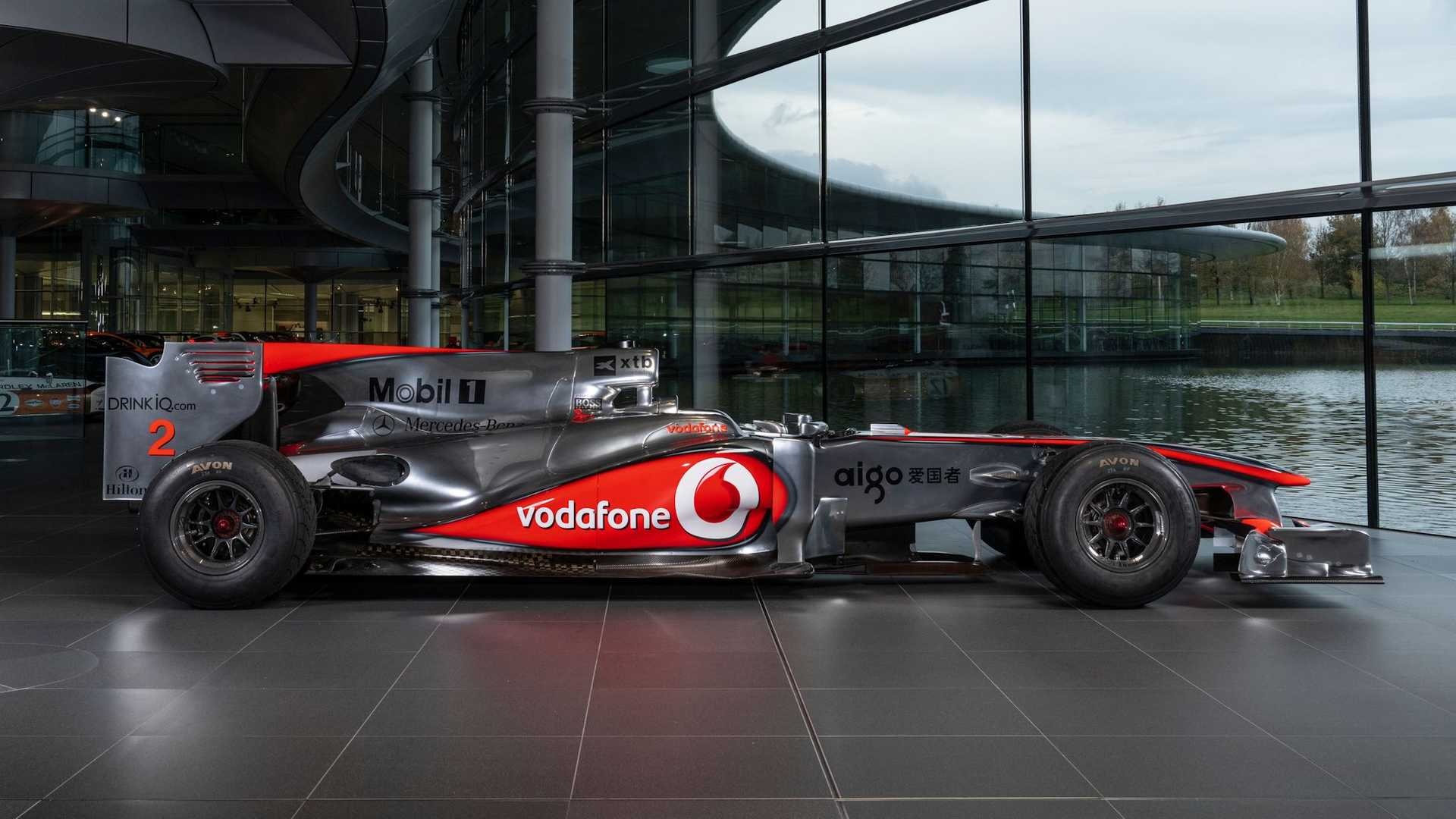 Xe đua F1 từng được Lewis Hamilton cầm lái ảnh 2 Xe dua F1 tung duoc Lewis Hamilton cam lai anh 2