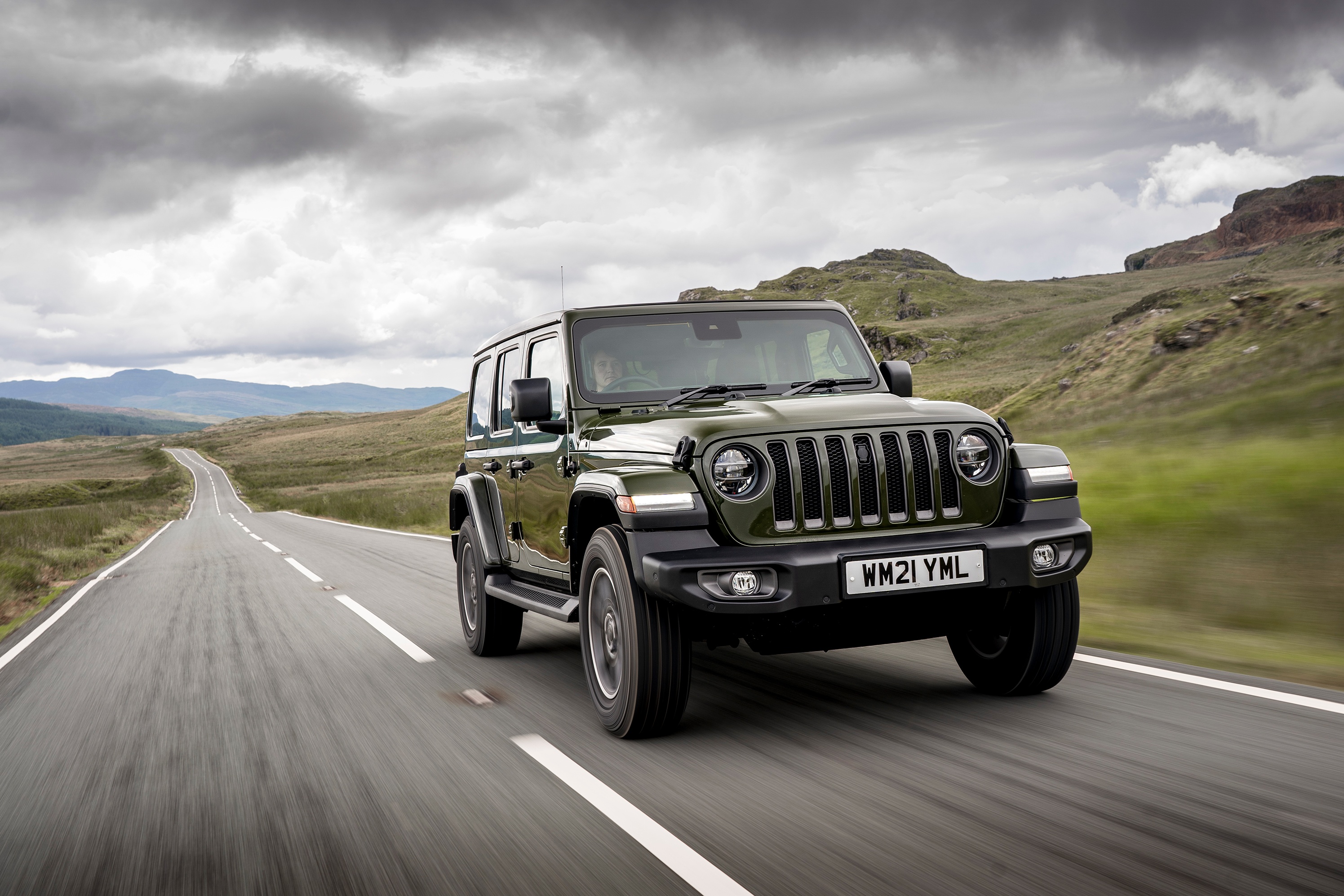 Jeep Wrangler 80th Anniversary Edition ảnh 1 Jeep Wrangler 80th Anniversary Edition anh 1