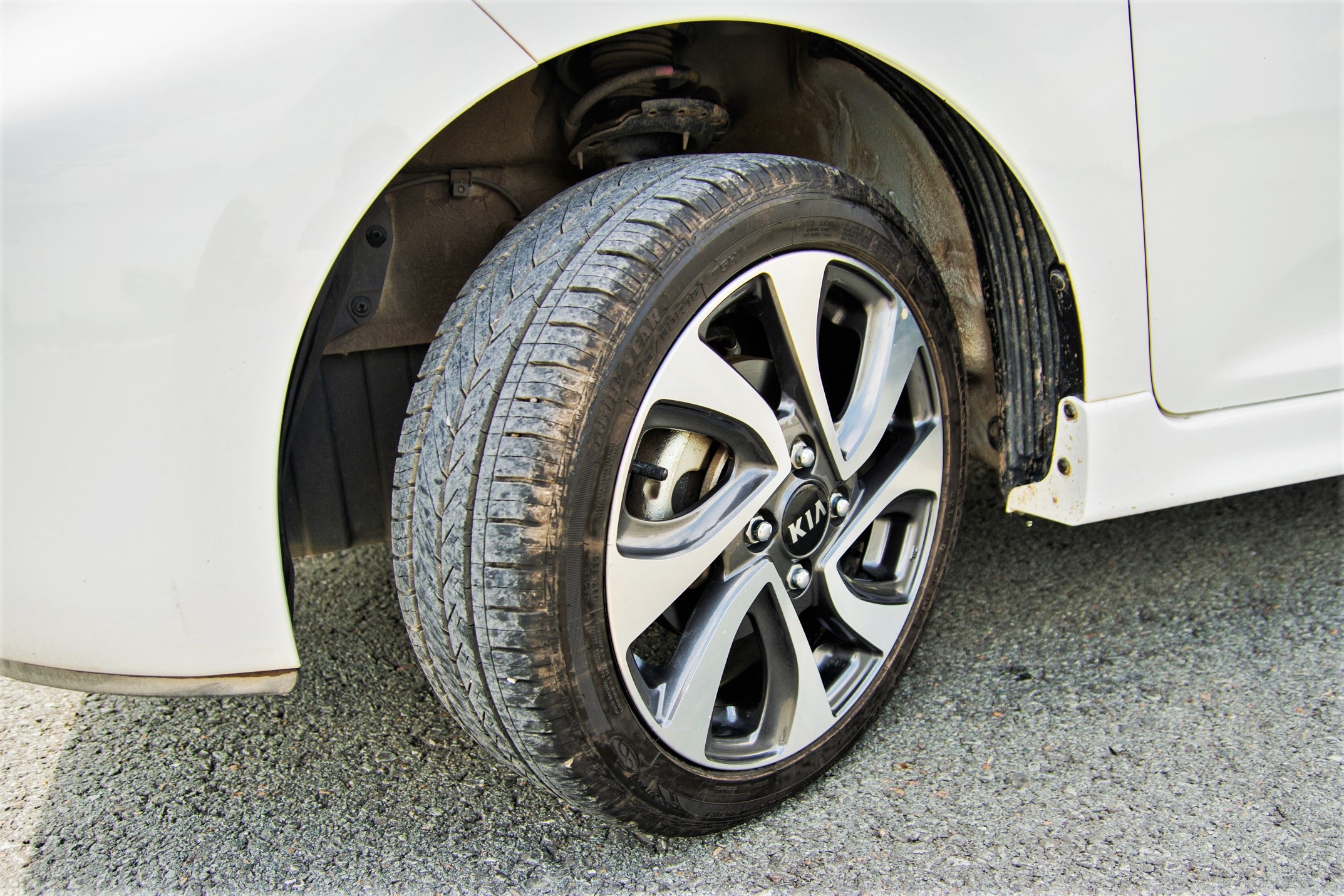 Nhung hang muc tu kiem tra oto tai nha hinh anh