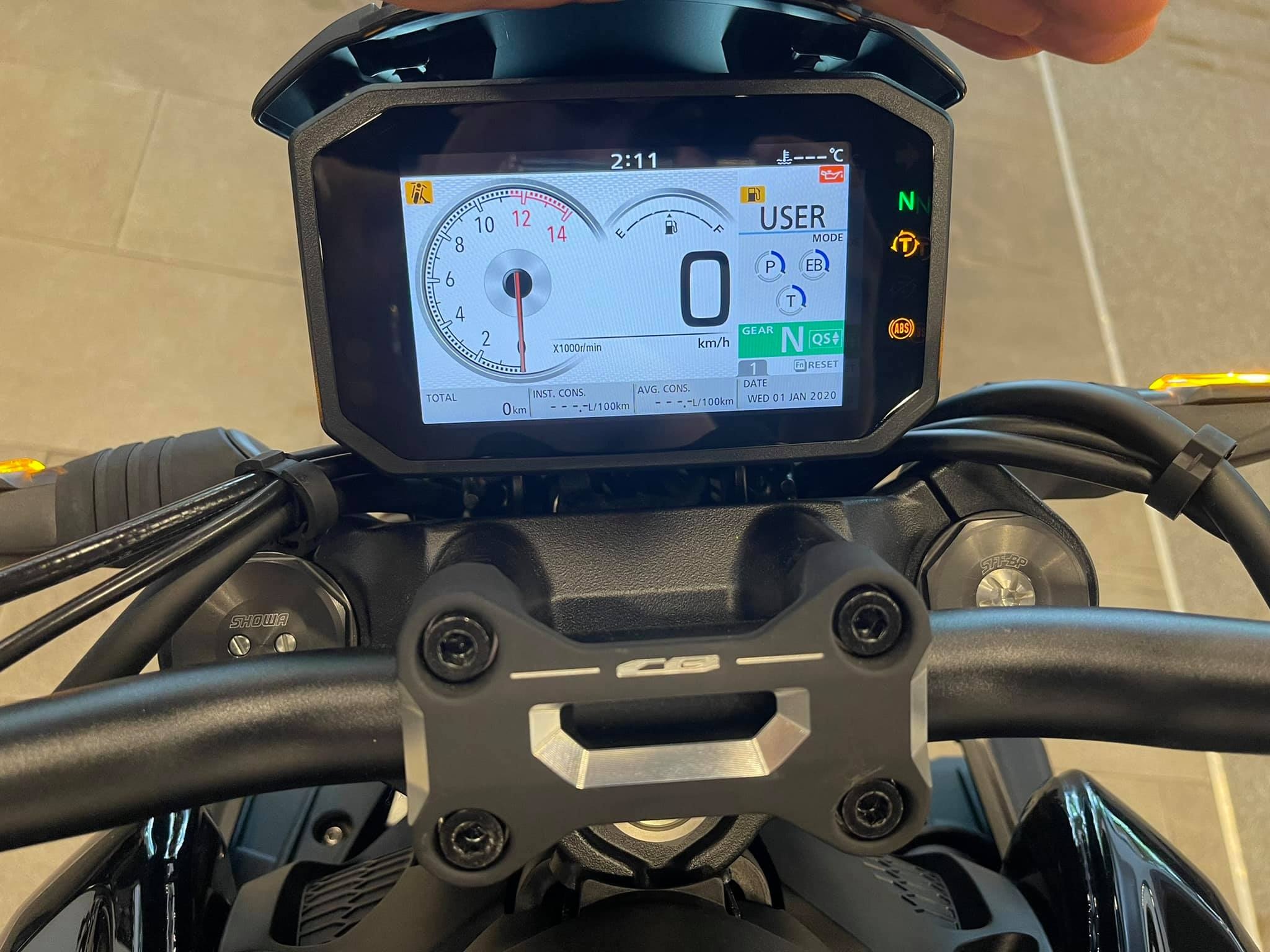 Honda CB1000R Black Edition đầu tiên xuất hiện tại Việt Nam ảnh 2 Honda CB1000R Black Edition dau tien xuat hien tai Viet Nam anh 2