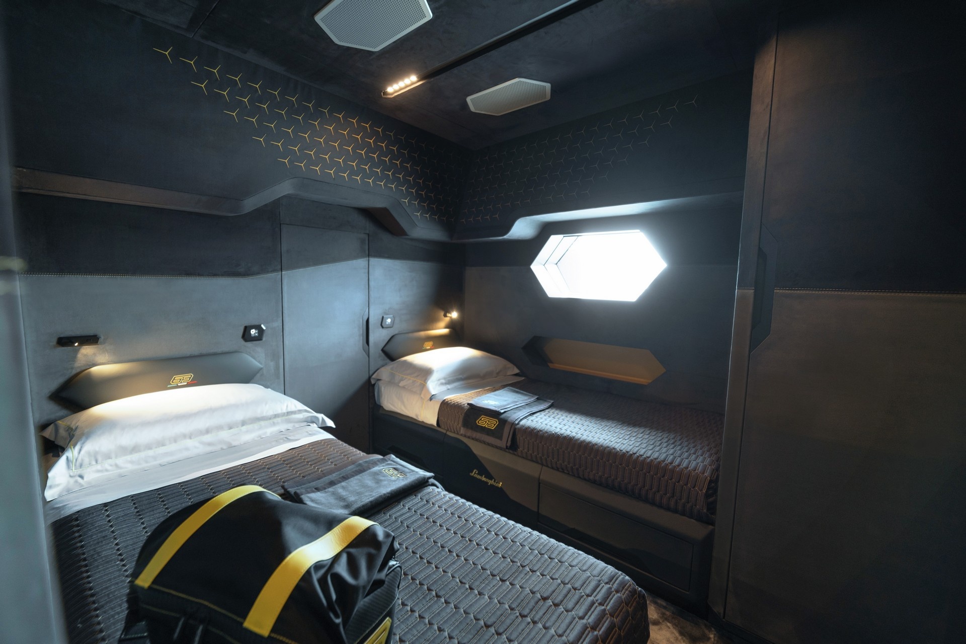 Cận cảnh Tecnomar for Lamborghini 63 ảnh 5 Can canh Tecnomar for Lamborghini 63 anh 5