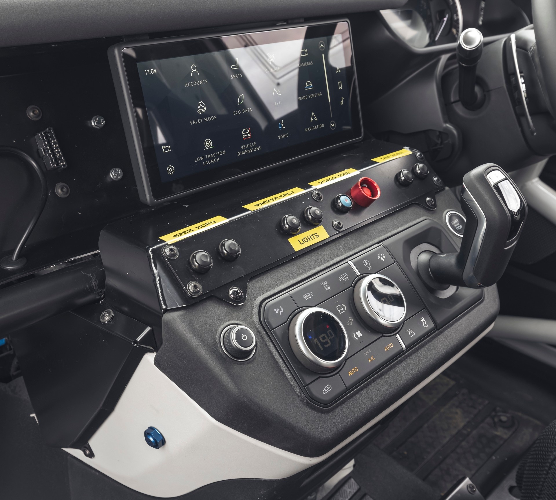 Land Rover Defender phiên bản xe đua địa hình ảnh 9 Land Rover Defender phien ban xe dua dia hinh anh 9