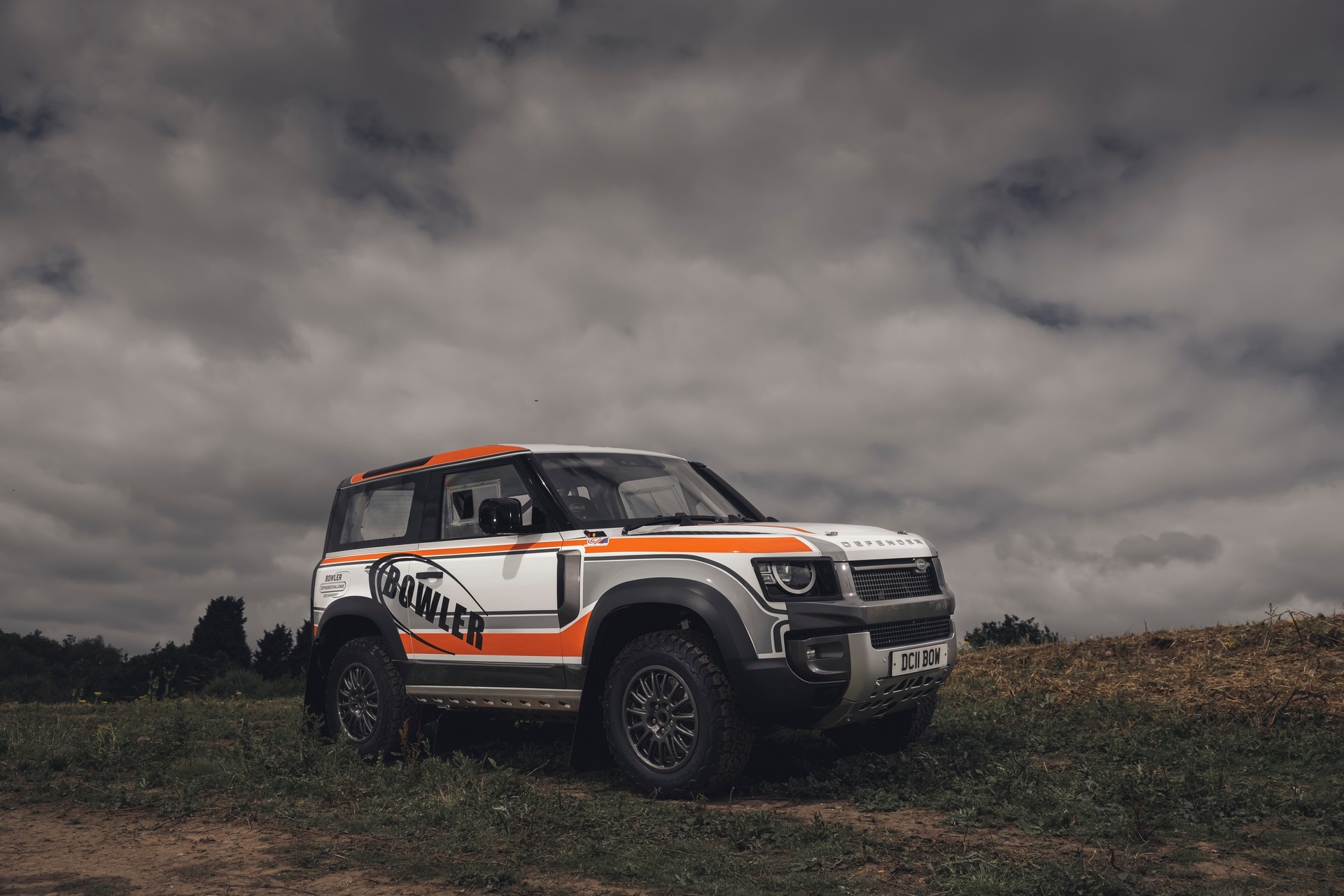 Land Rover Defender phiên bản xe đua địa hình ảnh 1 Land Rover Defender phien ban xe dua dia hinh anh 1