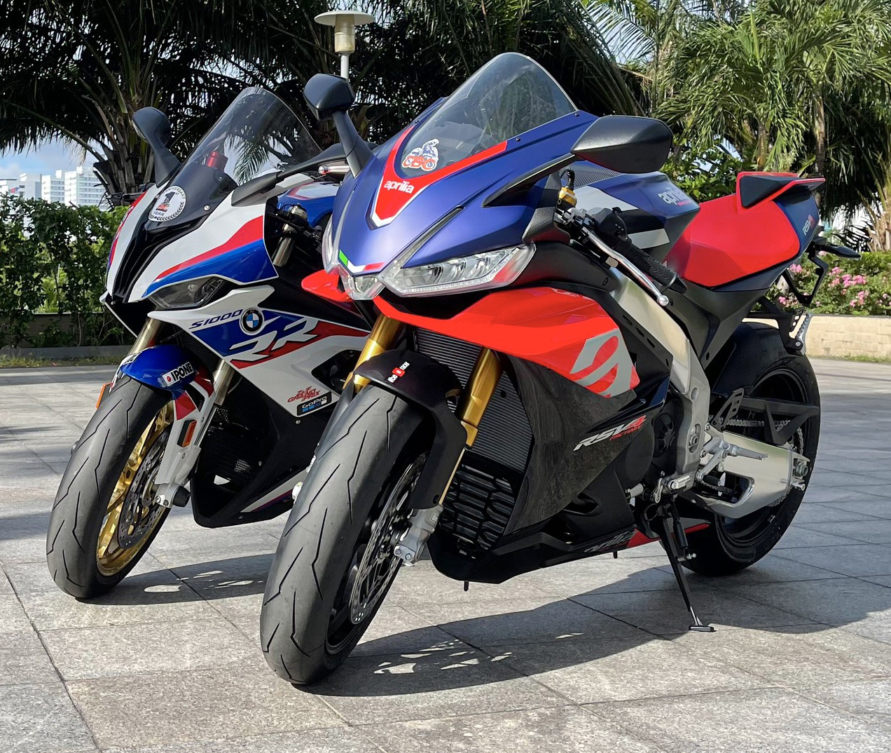 Chi tiết siêu môtô Aprilia RSV4 1100 Factory tại Việt Nam ảnh 1 Chi tiet sieu moto Aprilia RSV4 1100 Factory tai Viet Nam anh 1