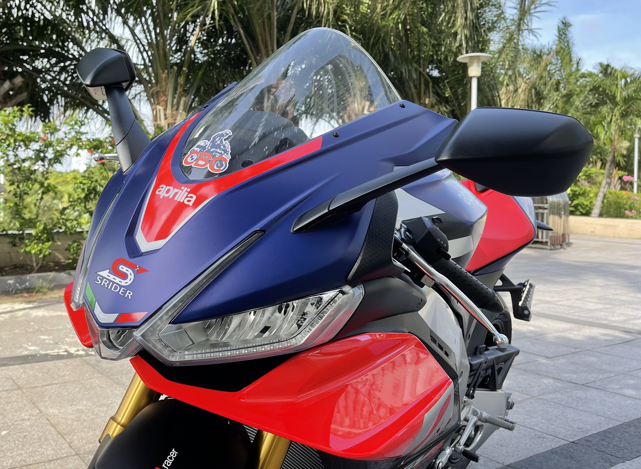 Chi tiết siêu môtô Aprilia RSV4 1100 Factory tại Việt Nam ảnh 2 Chi tiet sieu moto Aprilia RSV4 1100 Factory tai Viet Nam anh 2