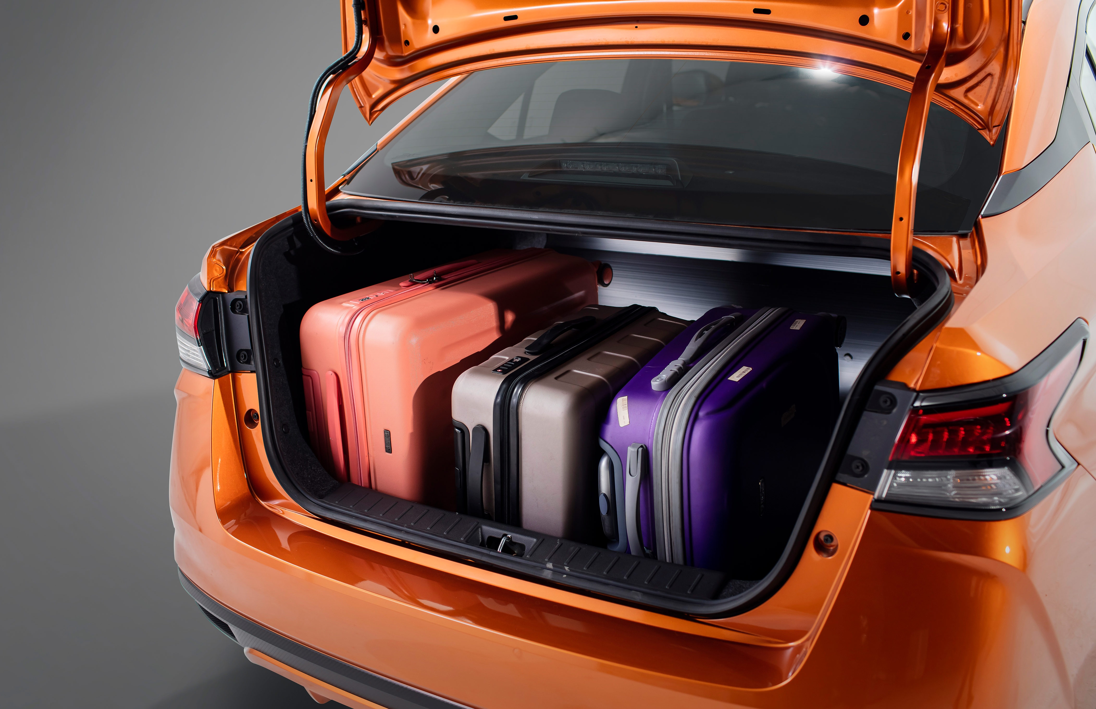 Nissan Almera ra mắt Việt Nam ảnh 2 Nissan Almera ra mat Viet Nam anh 2