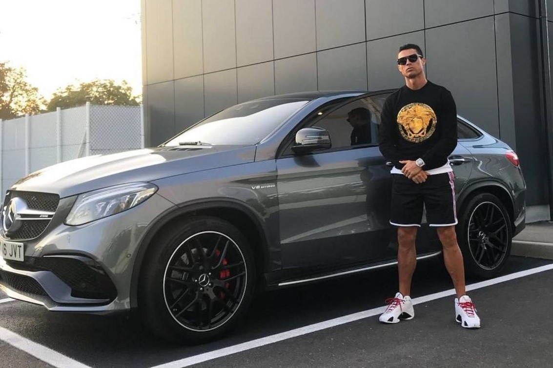 Nhung mau SUV dat gia trong bo suu tap cua Cristiano Ronaldo anh 1