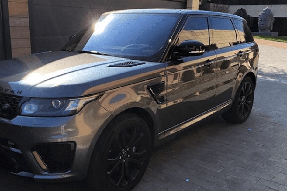 Nhung mau SUV dat gia trong bo suu tap cua Cristiano Ronaldo anh 4