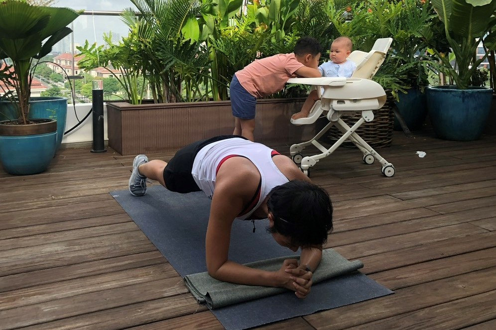 bong hong lang dua xe lam gi trong mua dich anh 6