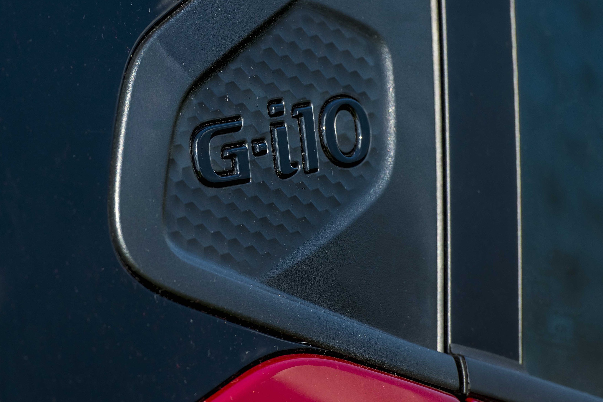 VinFast Fadil bo xa Hyundai Grand i10 anh 9