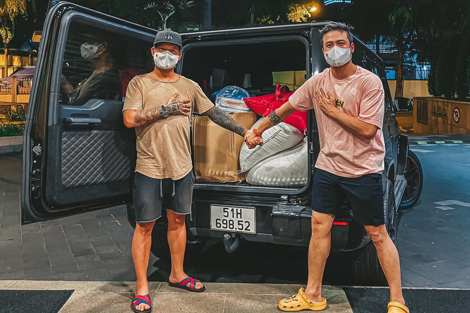 Bùi Tiến Dũng dùng siêu xe hỗ trợ chống dịch tại TP.HCM ảnh 3 Bui Tien Dung dung sieu xe ho tro chong dich tai TP.HCM anh 3