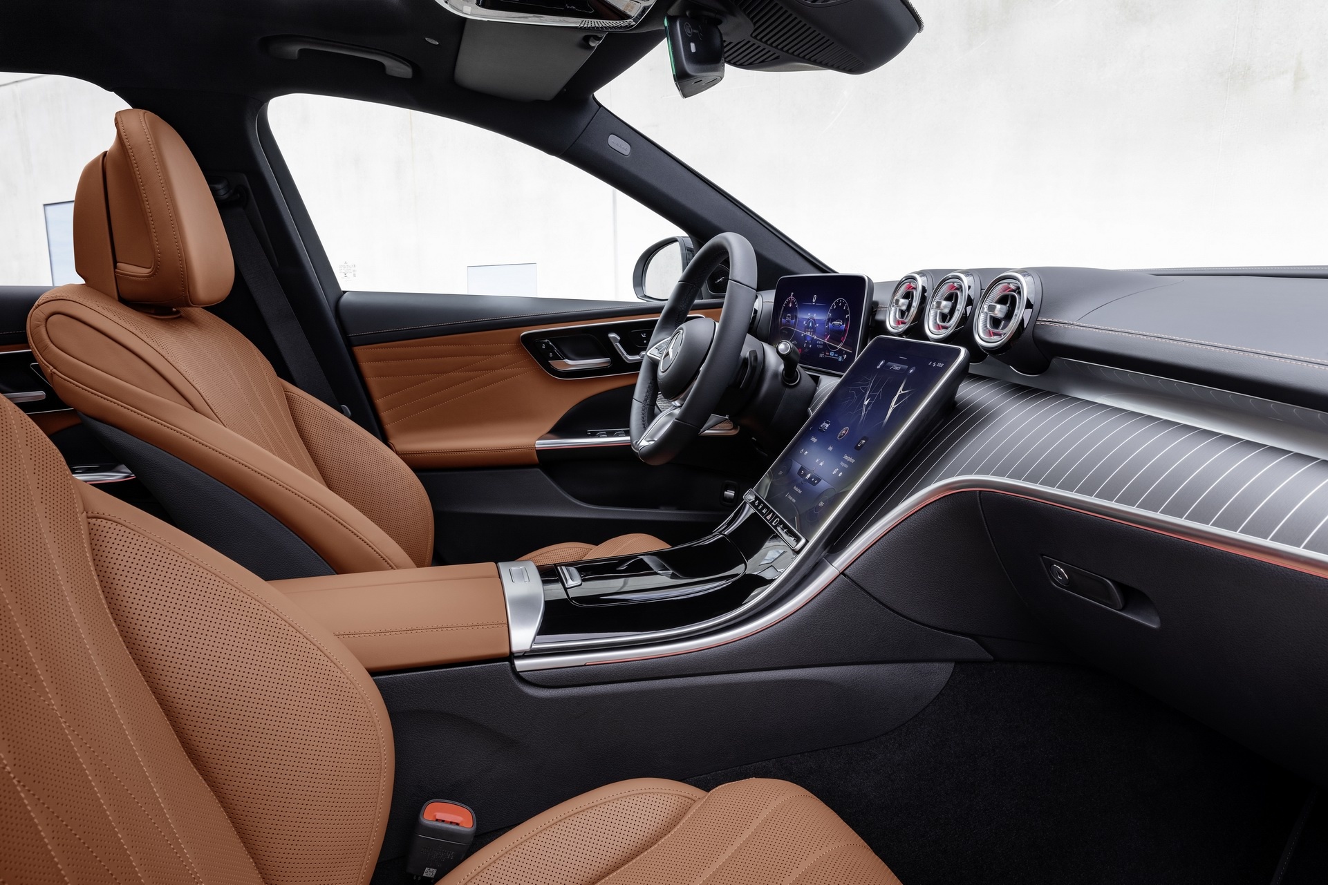 Can canh C-Class All-Terrain anh 9