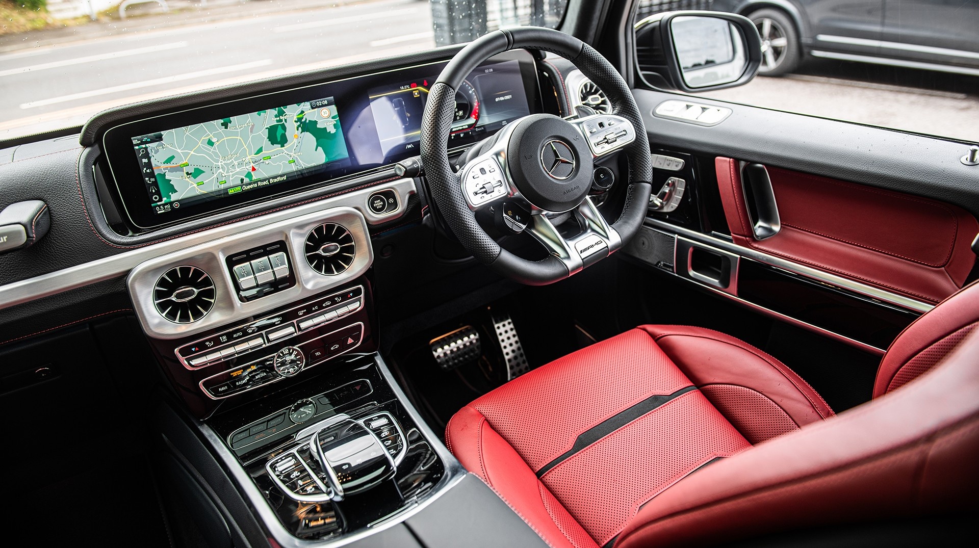 Mercedes-Benz G-Class voi goi do carbon anh 7