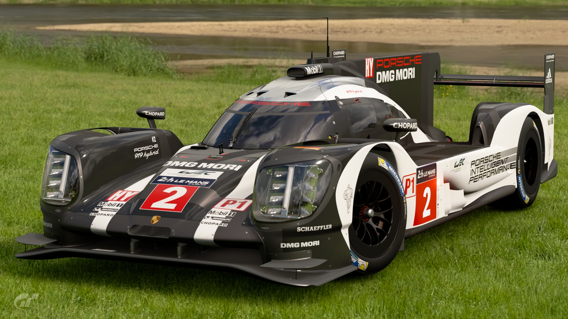 Porsche tổ chức giải đua xe điện tử ở khu vực châu Á  ảnh 3 Porsche to chuc giai dua xe dien tu o khu vuc chau A anh 3