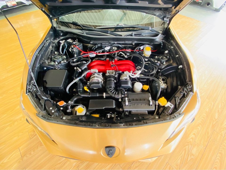 Toyota 86 mang phong cách siêu xe Lamborghini ảnh 6 Toyota 86 mang phong cach sieu xe Lamborghini anh 6