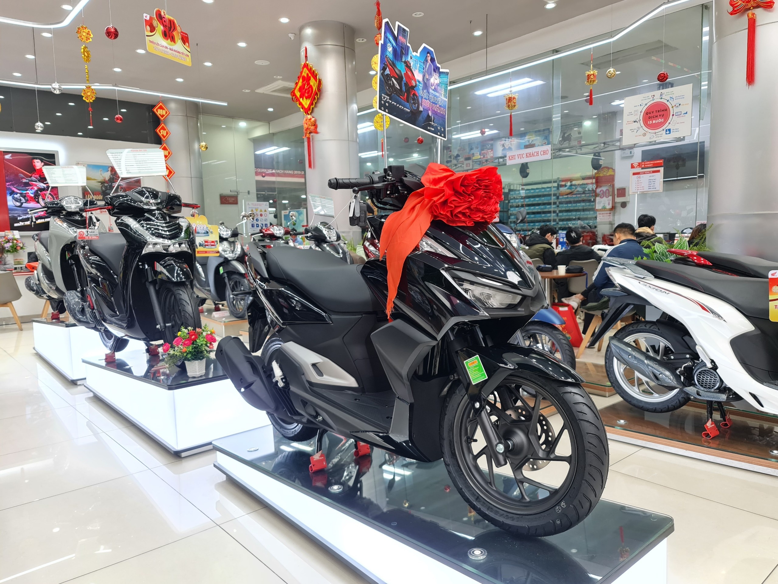 Nhung diem moi cua thi truong xe may Viet Nam trong nam 2023 hinh anh