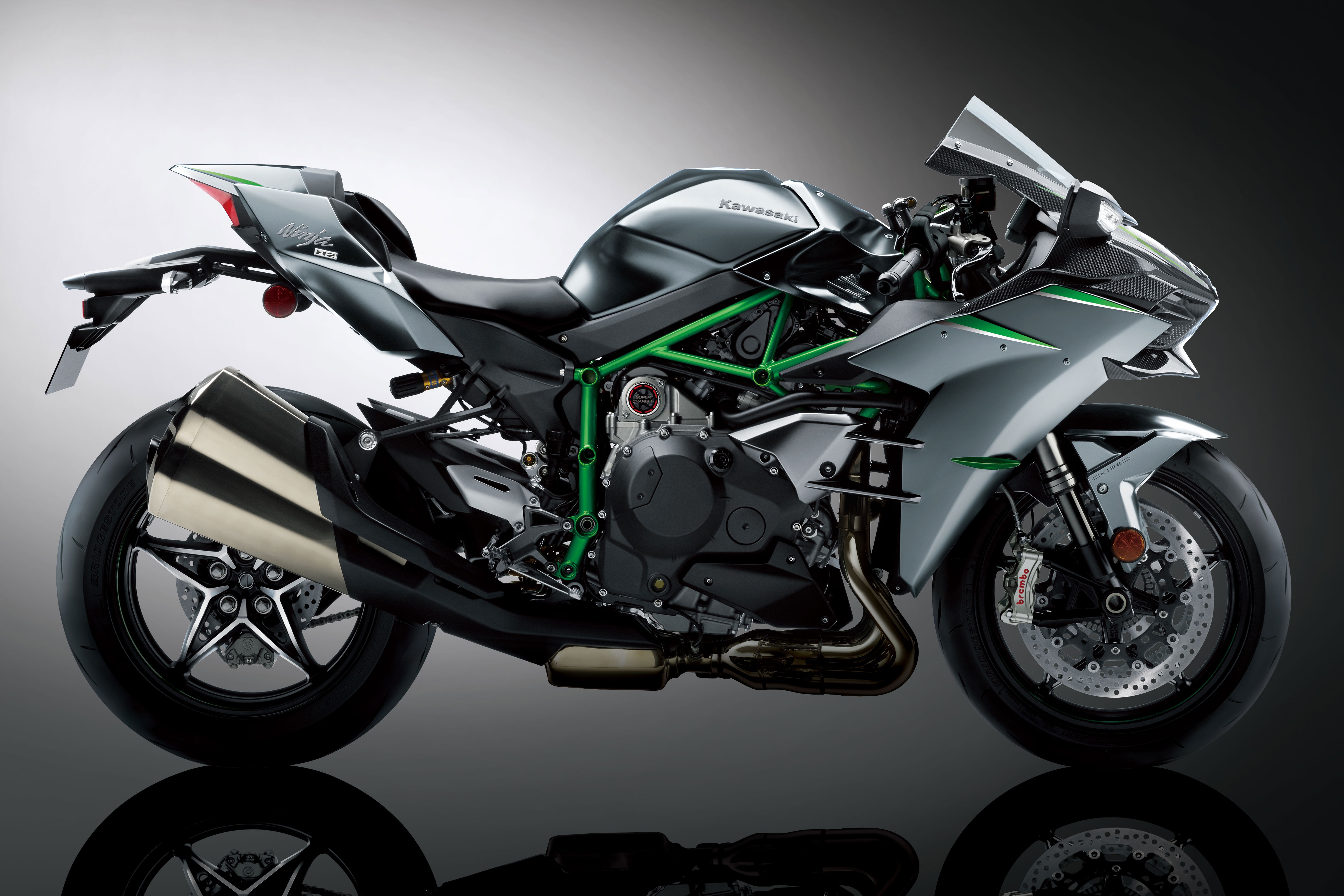 sportbike chính hãng có giá trên 1 tỷ ảnh 6 sportbike chinh hang co gia tren 1 ty anh 6