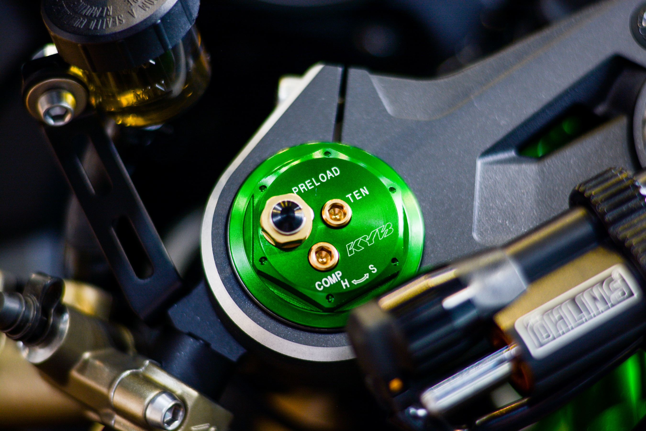 Chi tiet sieu moto Kawasaki Ninja H2 Carbon anh 5