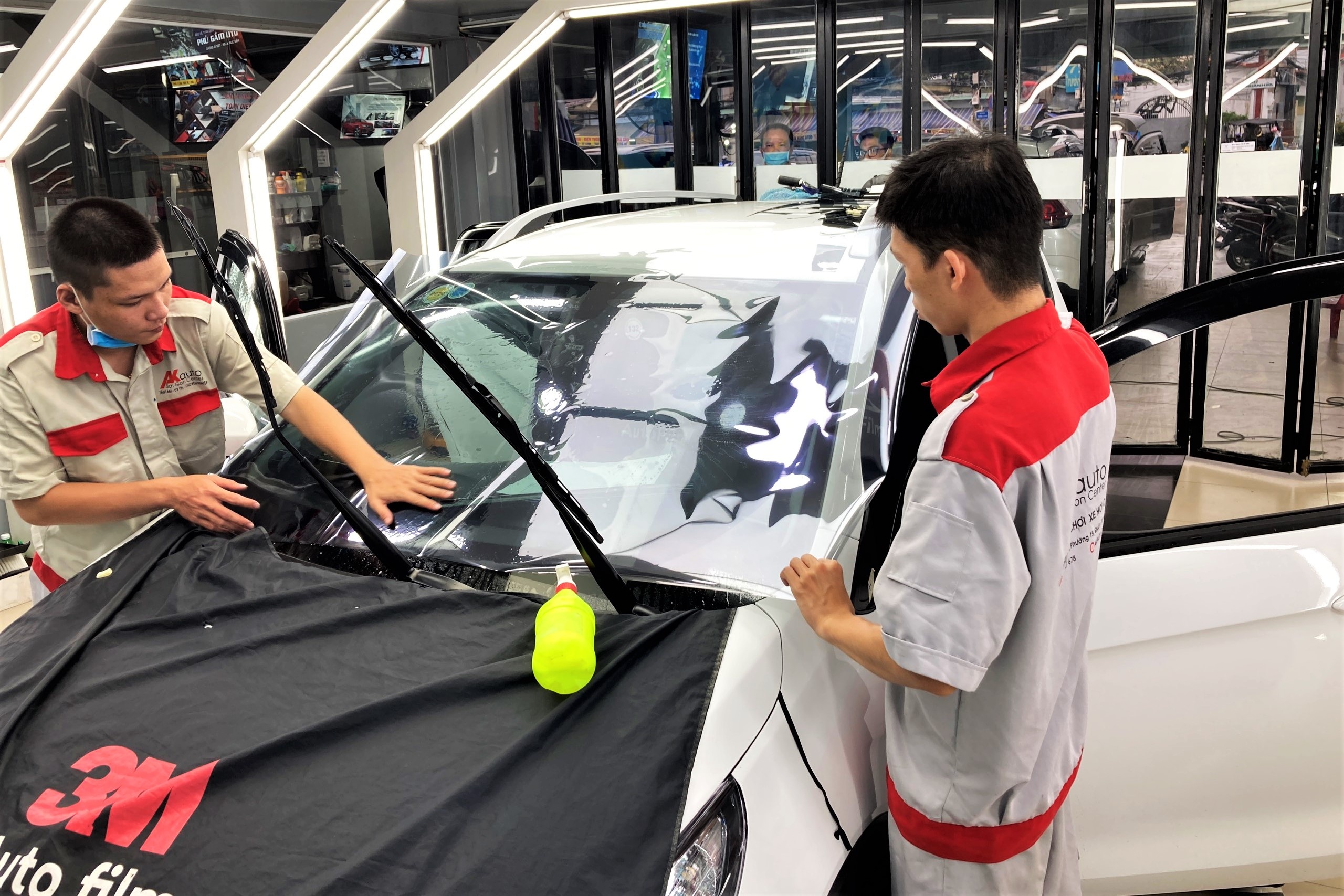 phụ kiện ôtô dành tặng phụ nữ dịp 8/3 ảnh 5 phu kien oto danh tang phu nu dip 8/3 anh 5