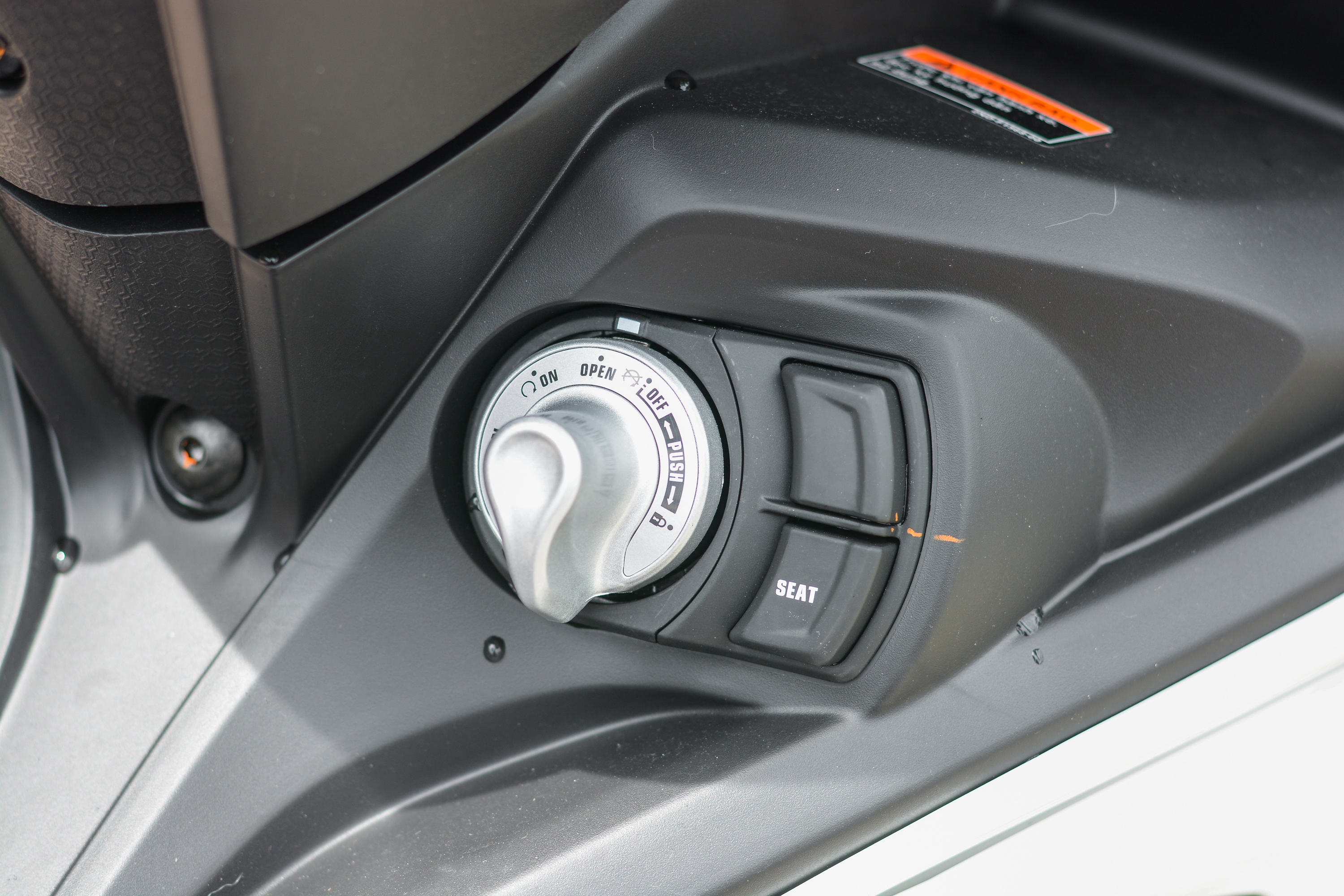 Yamaha Exciter 155 ban gioi han gia anh 8