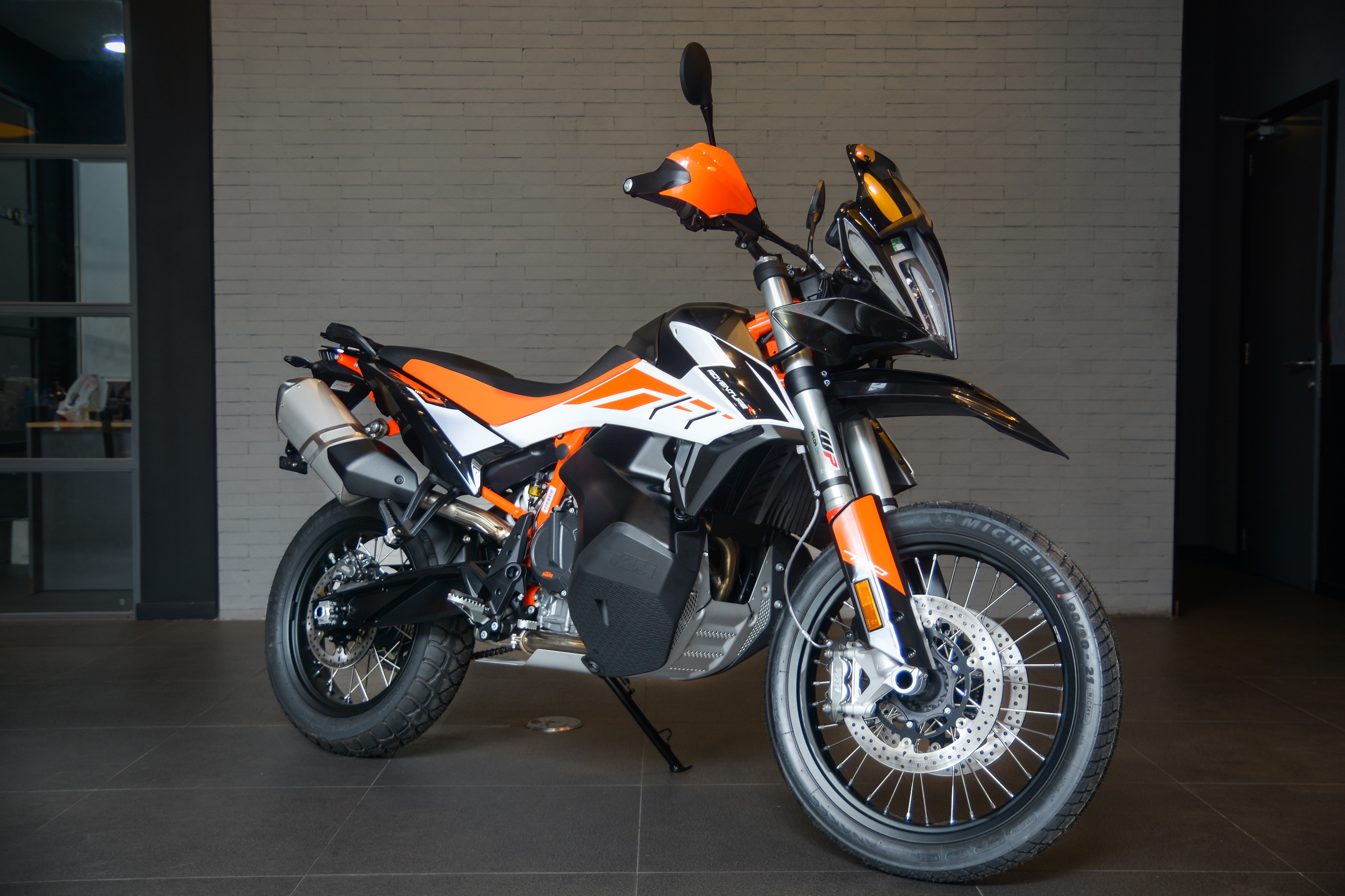 Chi tiet KTM 790 Adventure R tai Viet Nam, gia 479 trieu dong hinh anh