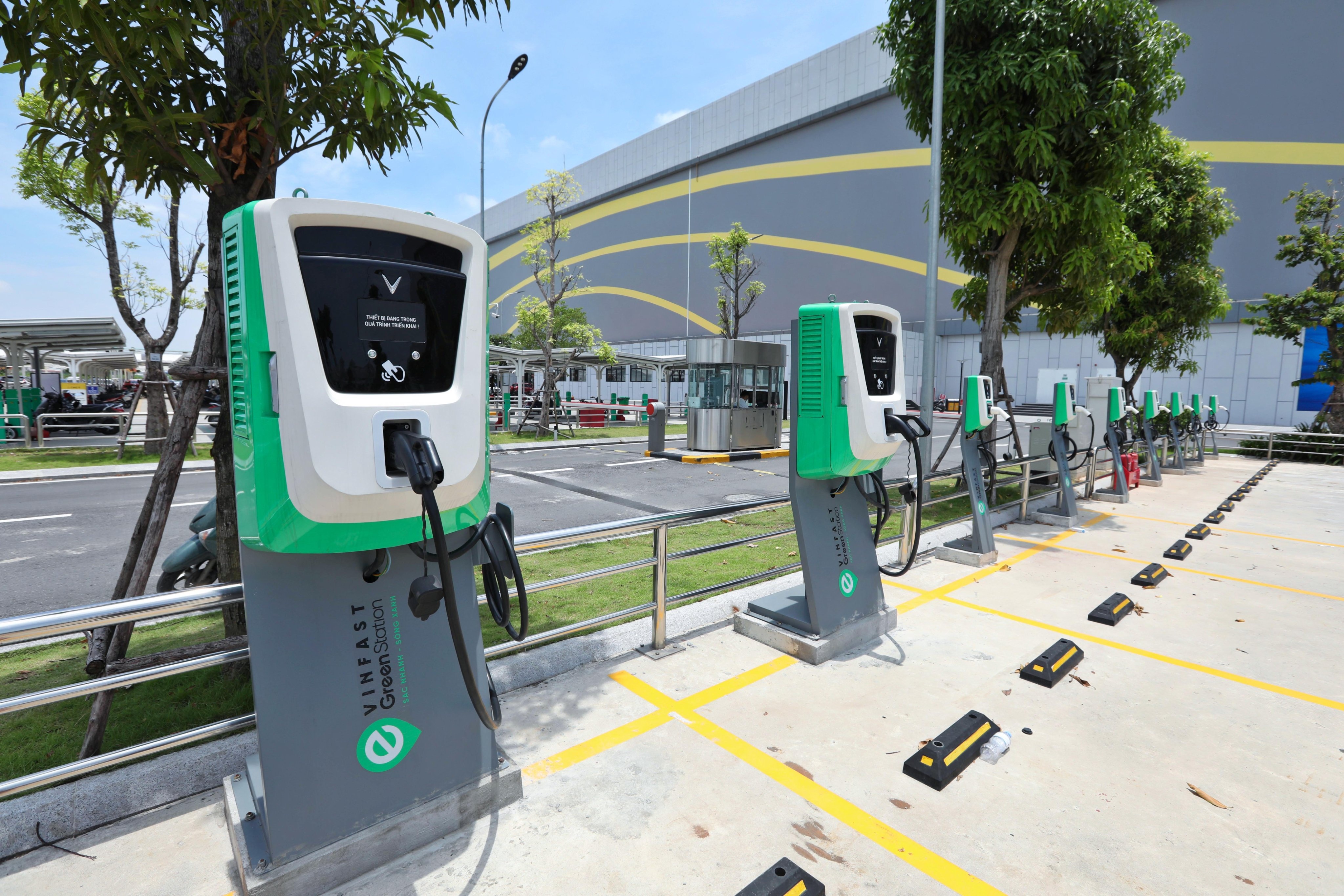 su dung sac nhanh cho oto dien anh 1