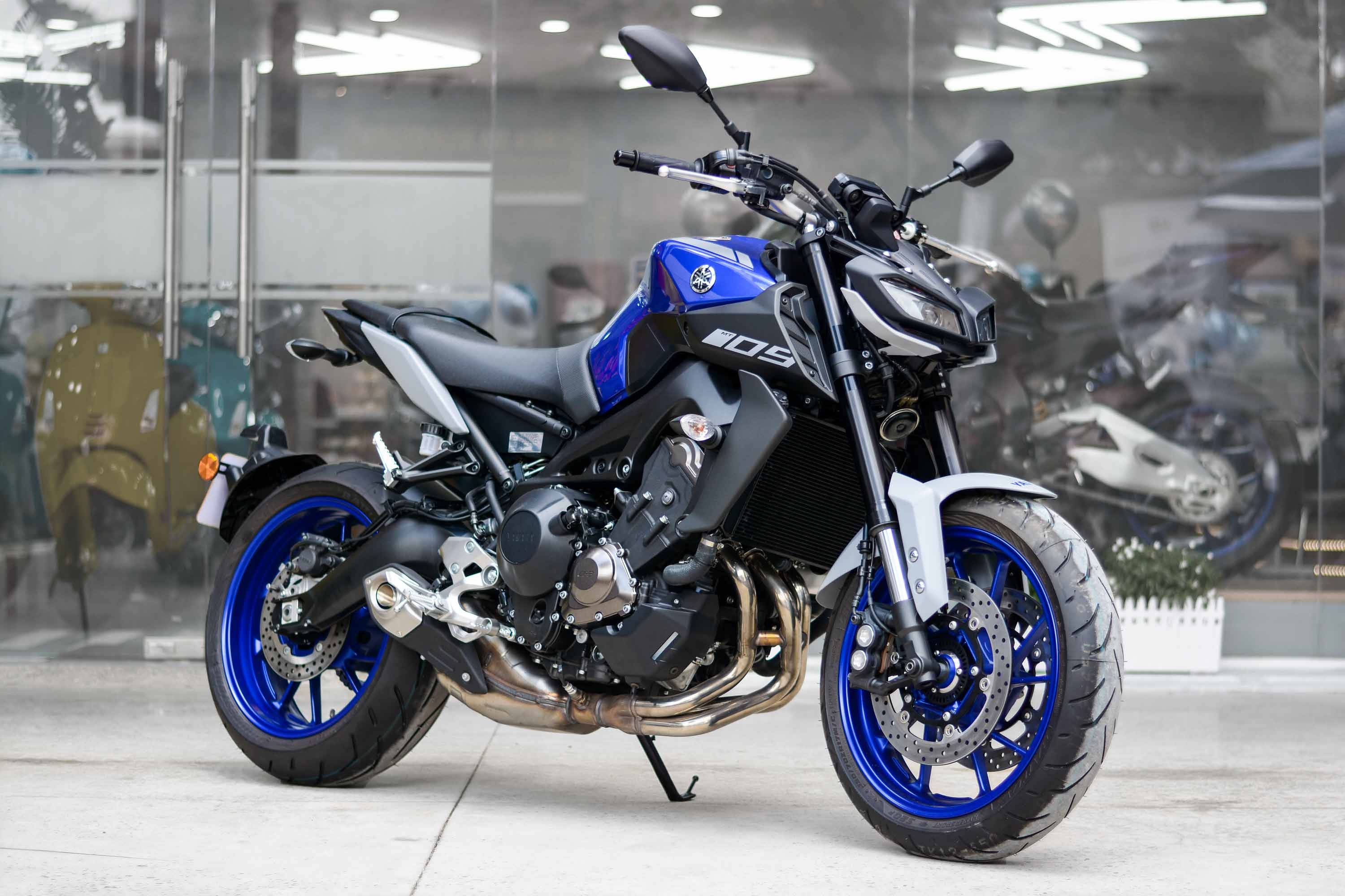 Chi tiet Yamaha MT-09 gia 329 trieu dong, nhap khau tu Nhat Ban hinh anh