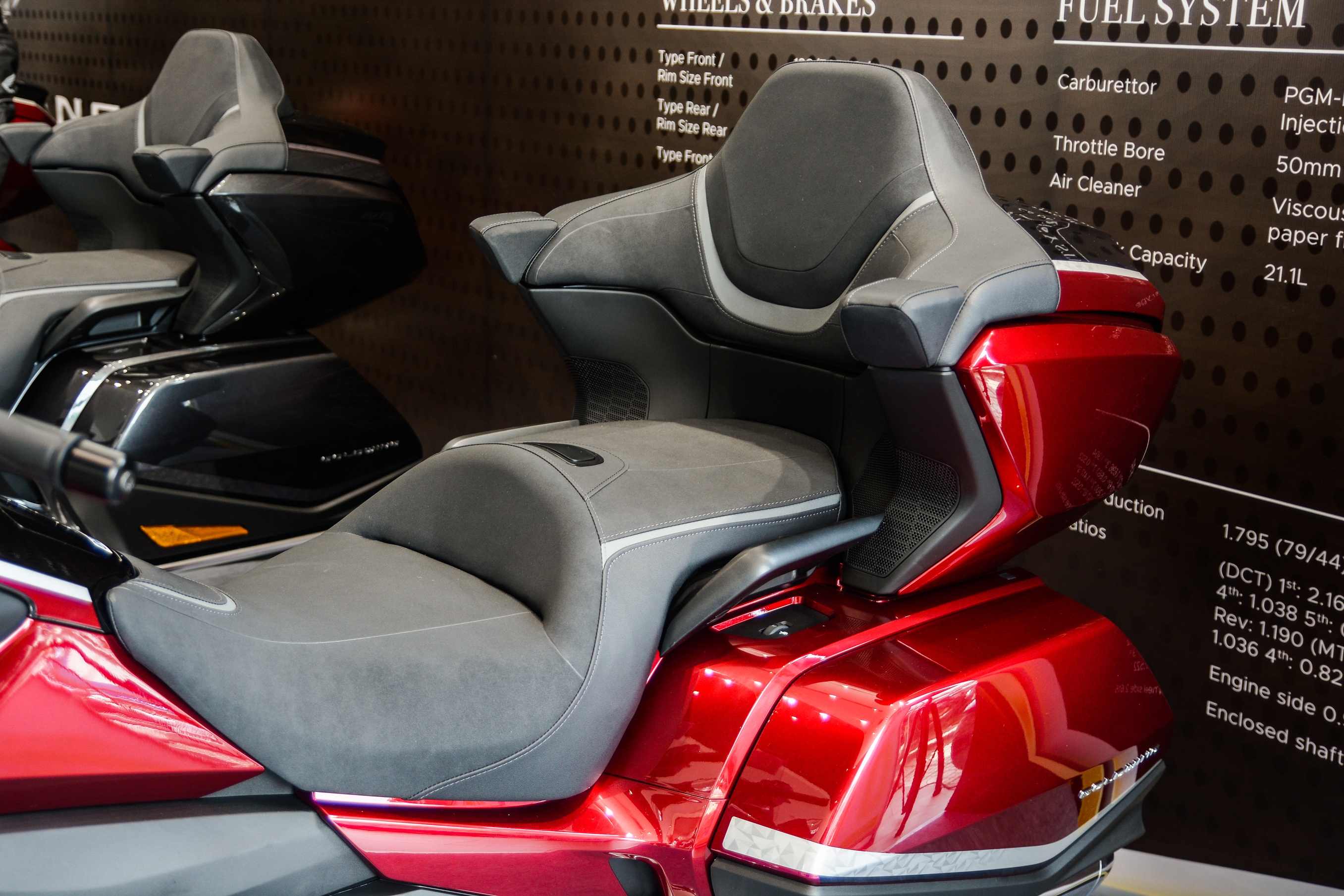 Honda Gold Wing 2021 gia hon 1, 2 ty anh 5