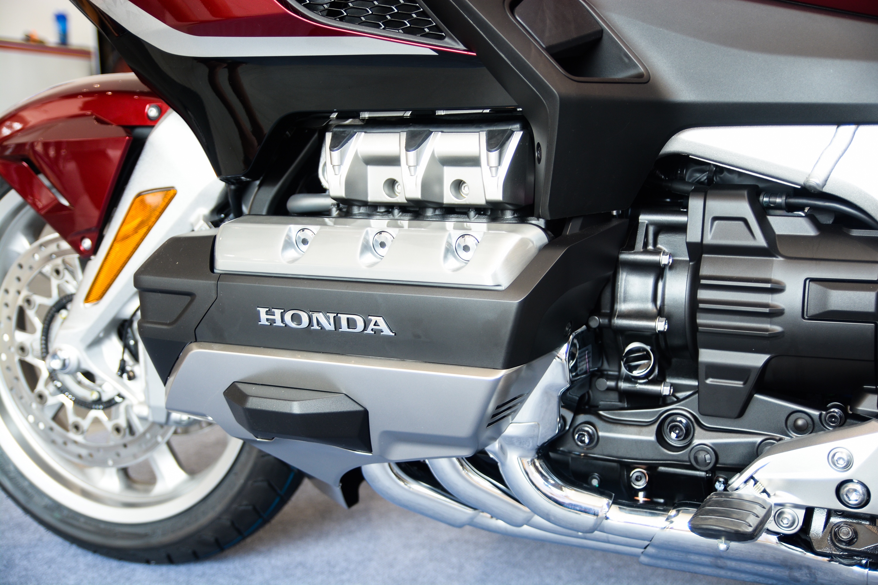 Honda Gold Wing 2021 gia hon 1, 2 ty anh 8