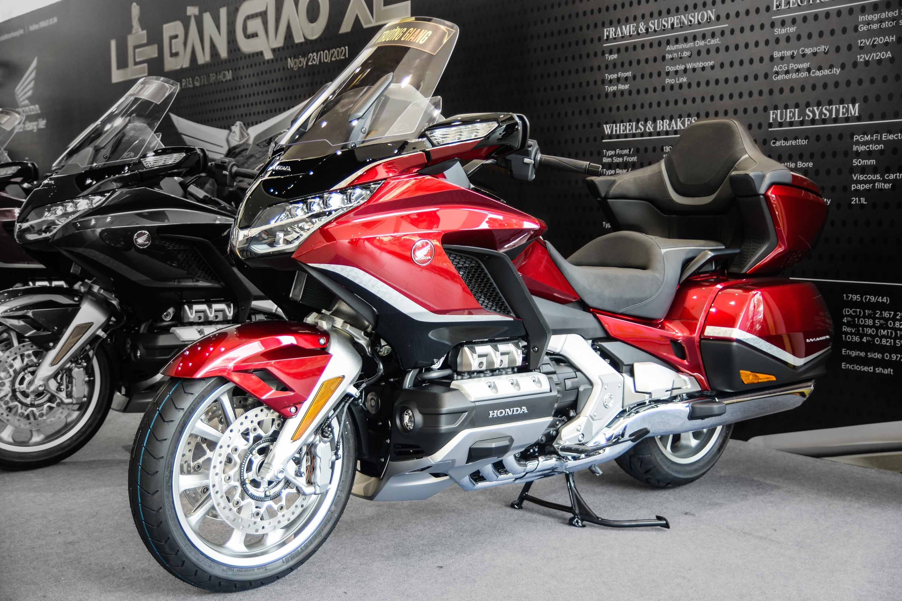 Honda Gold Wing 2021 gia hon 1,2 ty dong co gi khac phien ban cu? hinh anh
