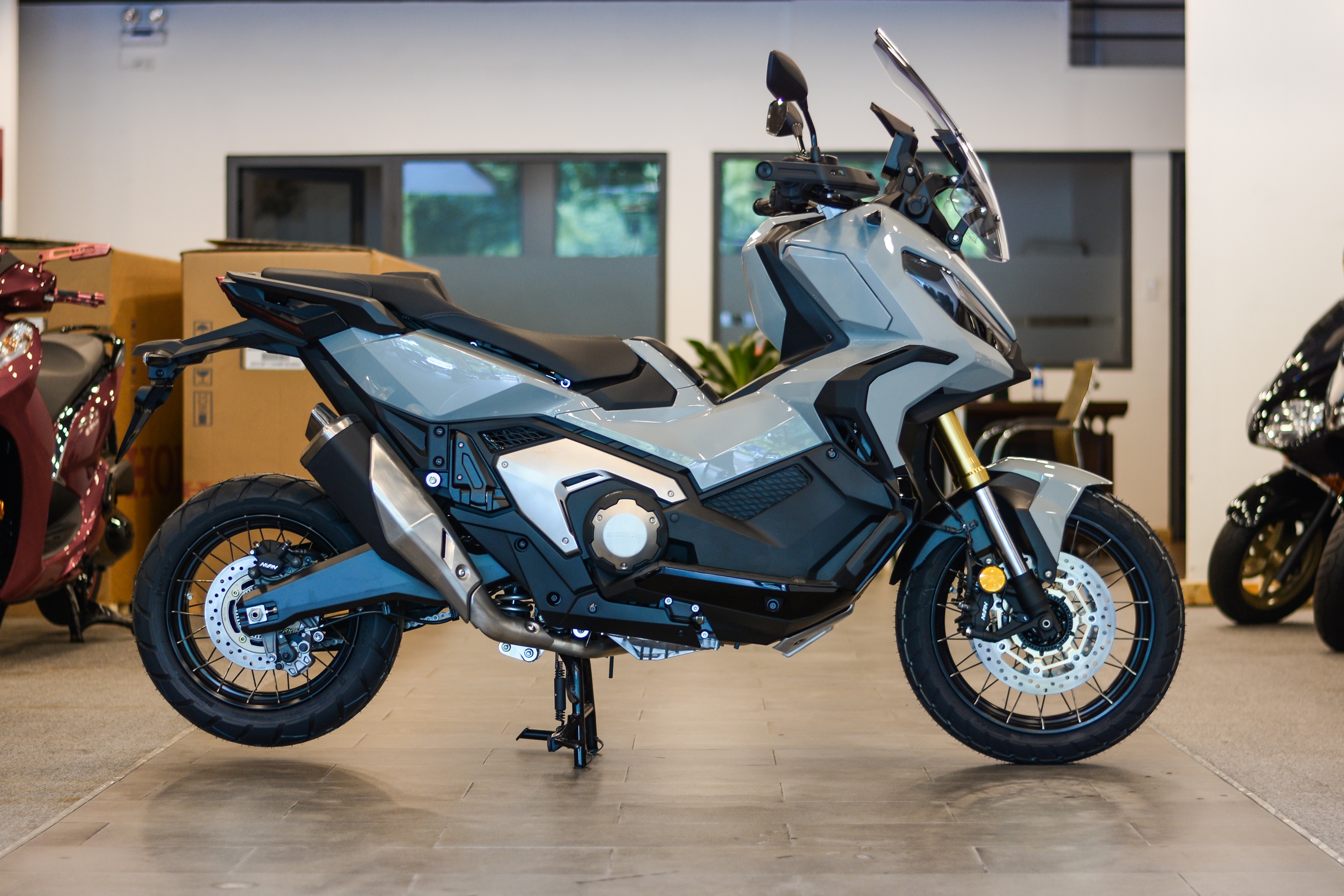 Chi tiet Honda X-ADV 2021 anh 2