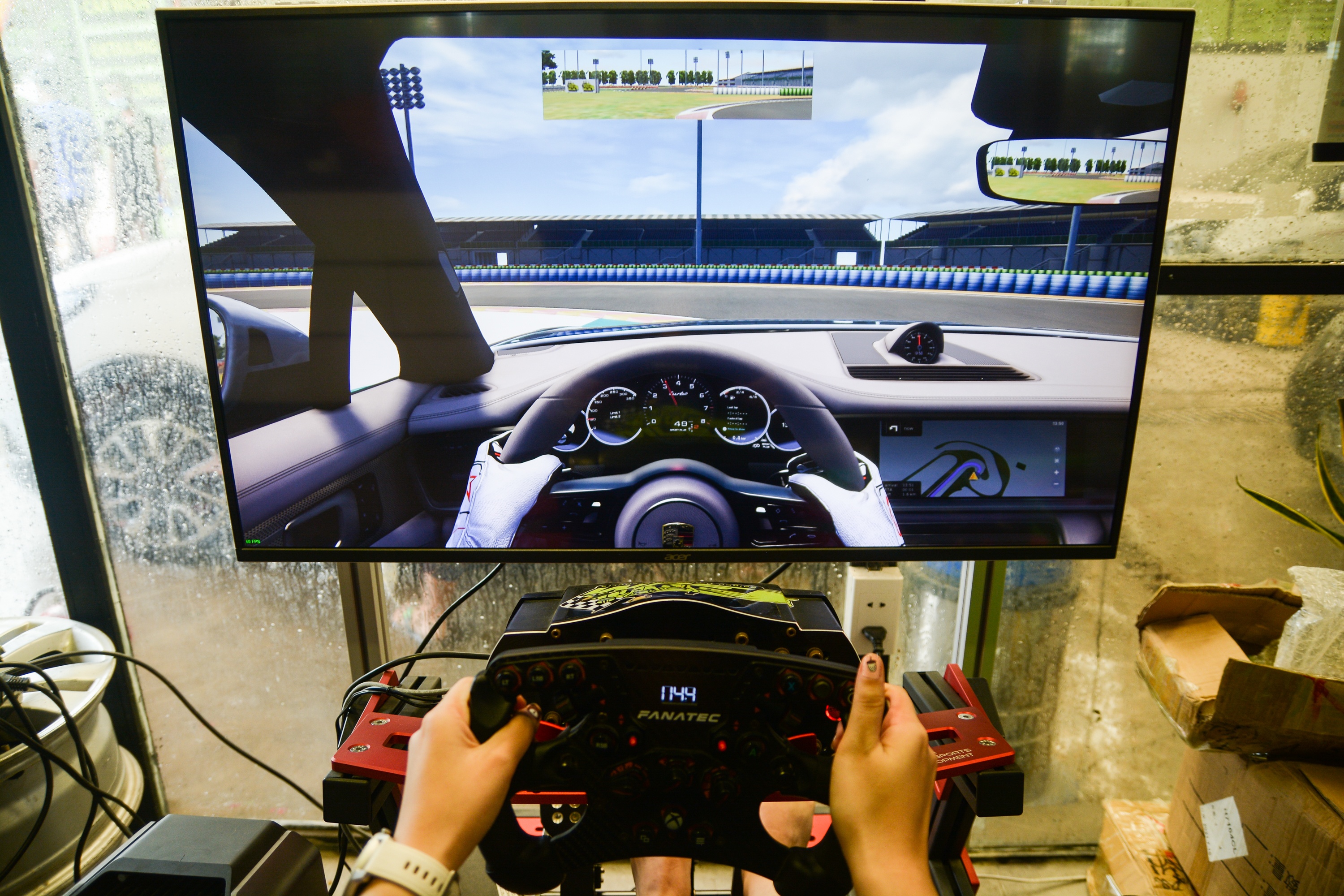 San dua oto Viet Nam Dai Nam Track anh 2