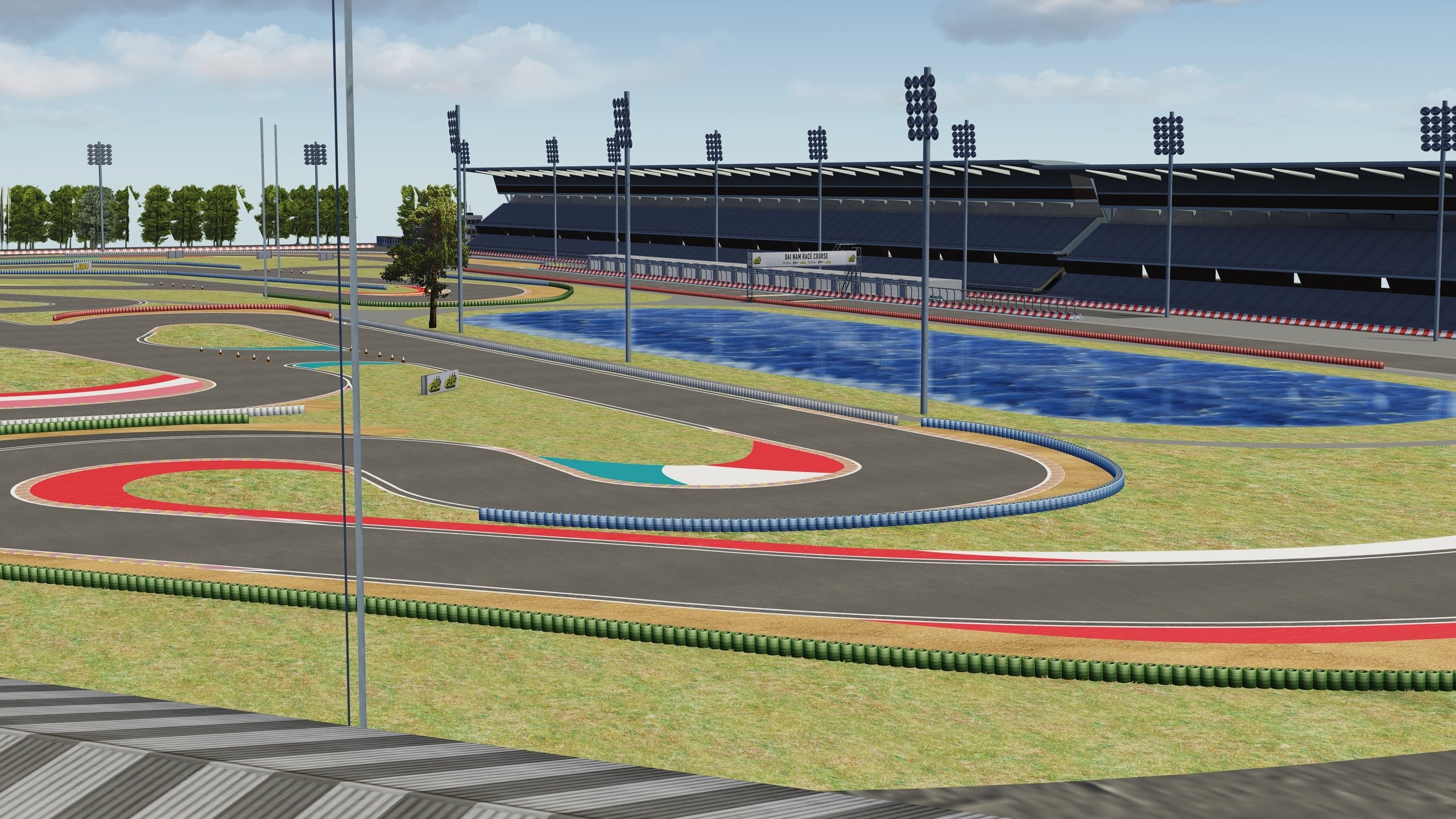 San dua oto Viet Nam Dai Nam Track anh 1