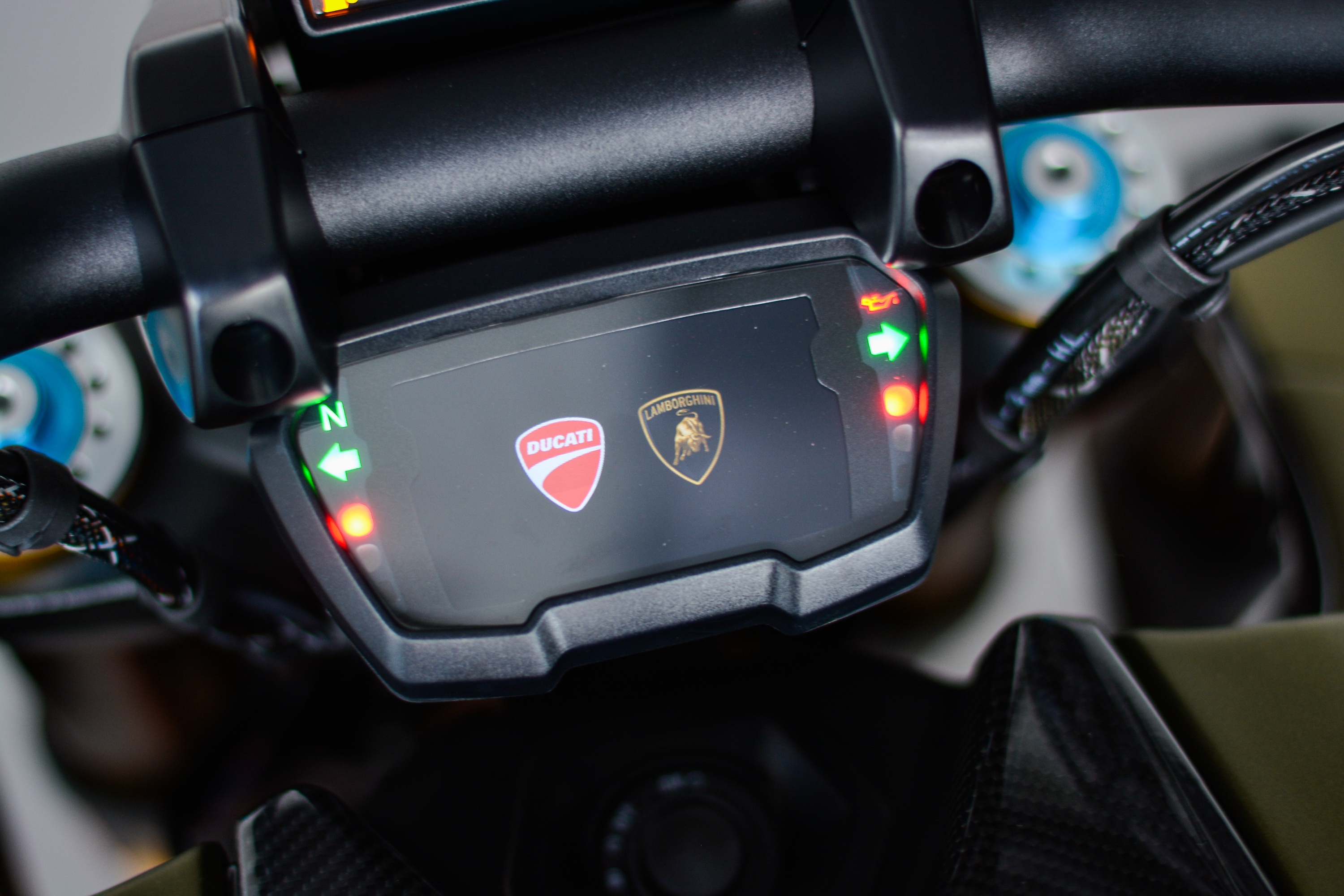 Ducati Diavel 1260 Lamborghini duy nhat Viet Nam anh 6