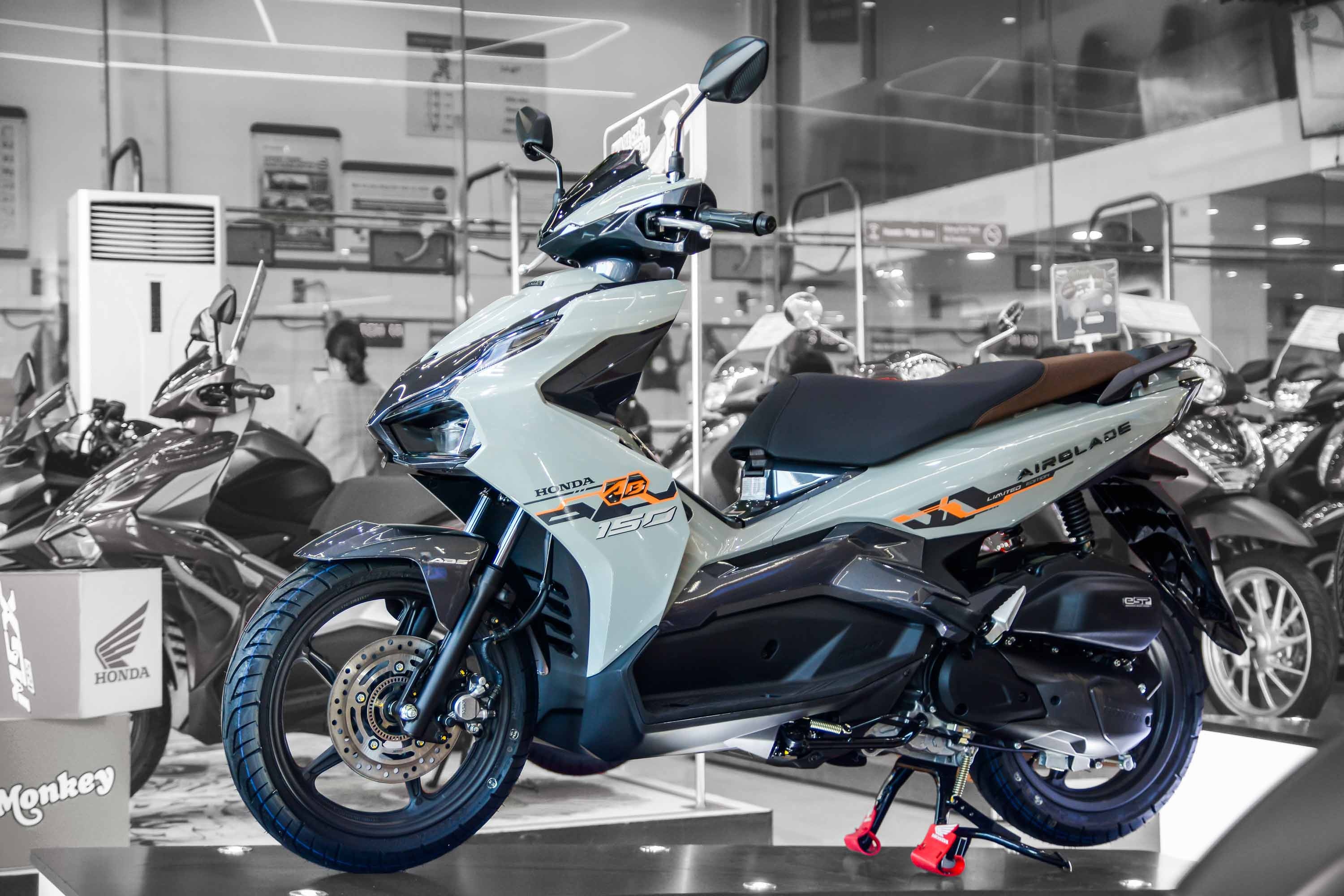 Honda Air Blade ban Gioi han duoc ban dung gia de xuat tai TP.HCM hinh anh