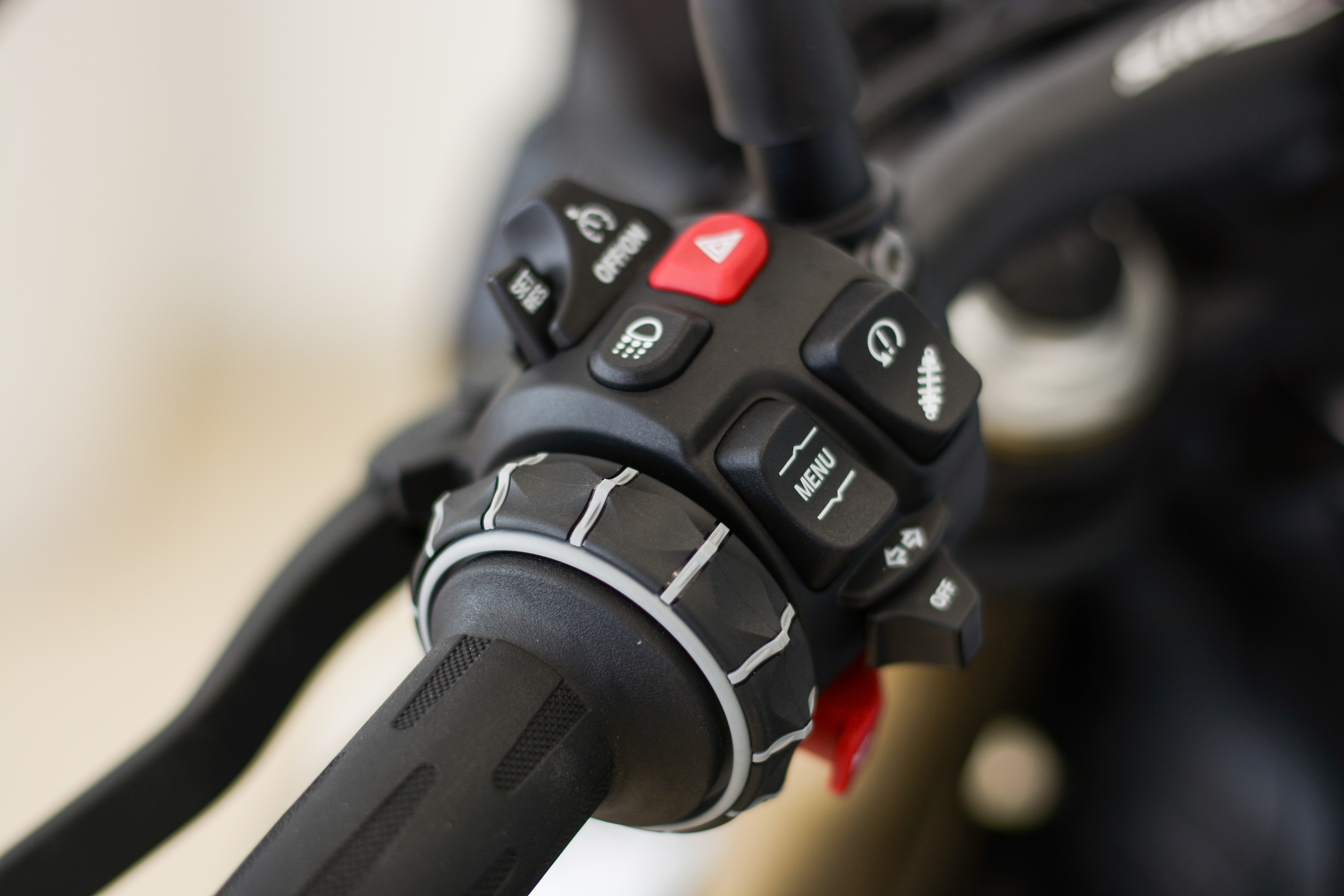 Chi tiet BMW S 1000 R 2021 anh 18