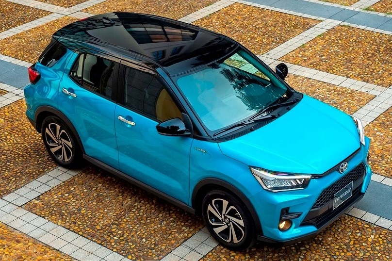 chon Toyota Raize hay Kia Sonet Deluxe anh 2