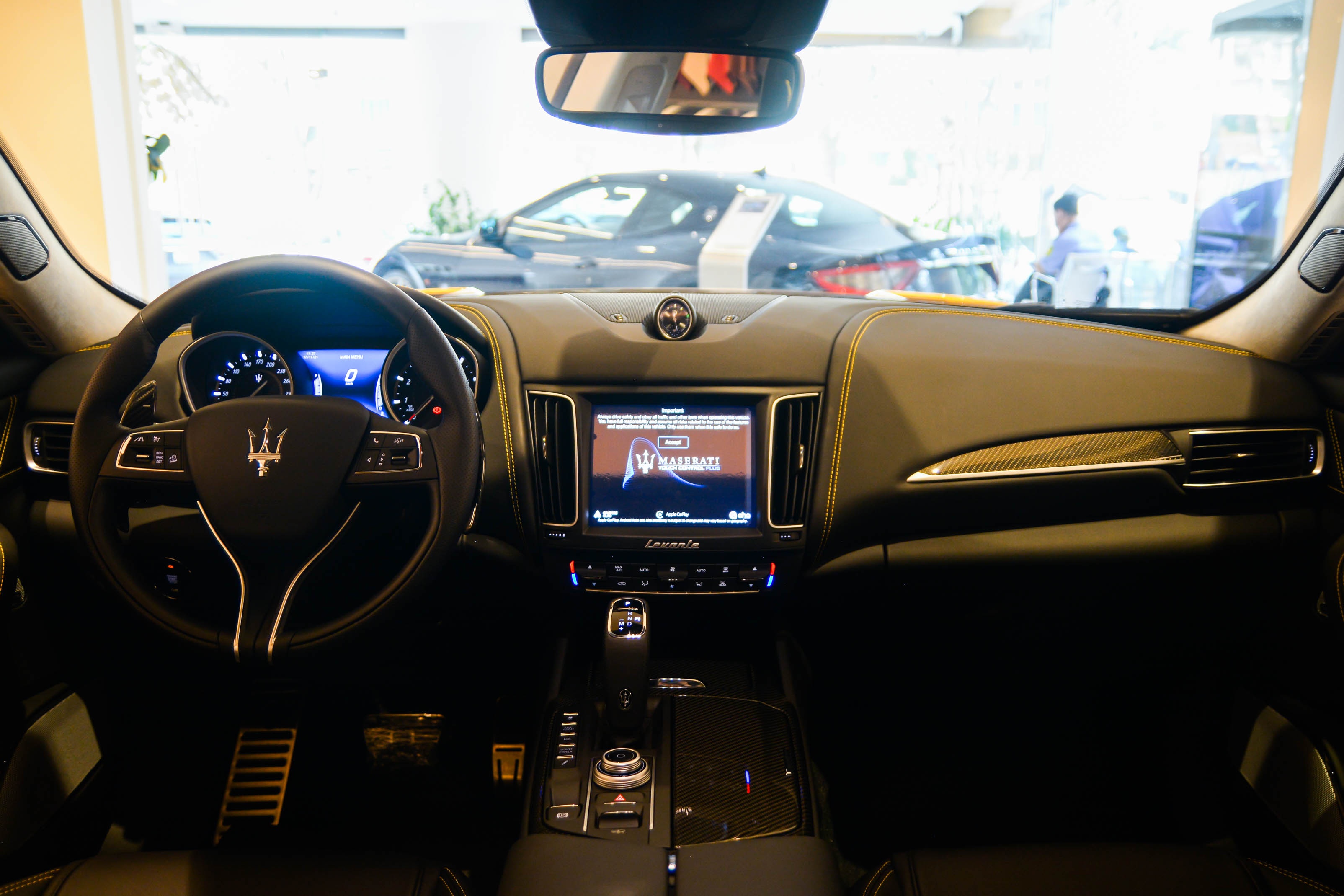 Maserati Levante phien ban gioi han 100 chiec duoc ban tai Viet Nam anh 6