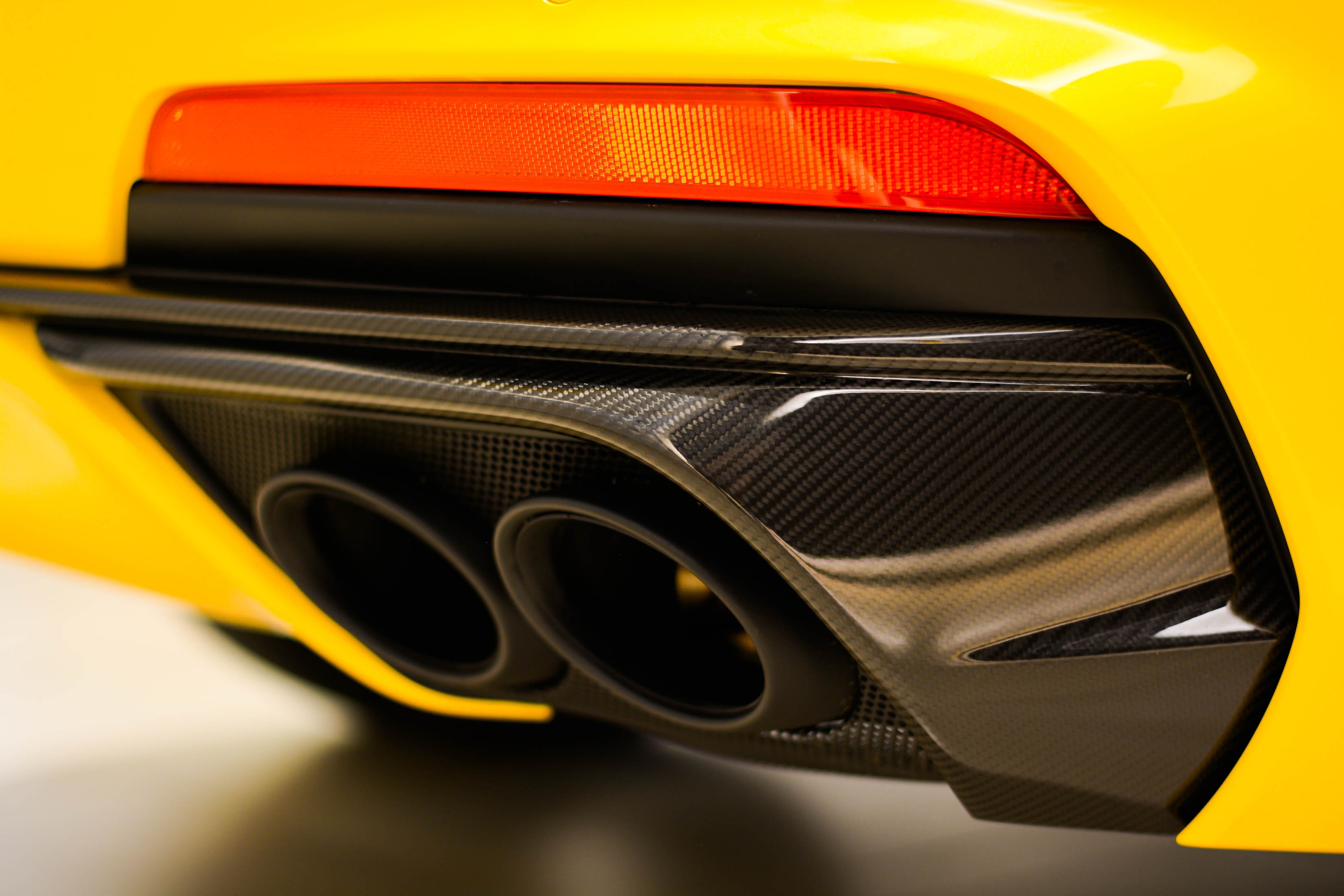 Maserati Levante phien ban gioi han 100 chiec duoc ban tai Viet Nam anh 5