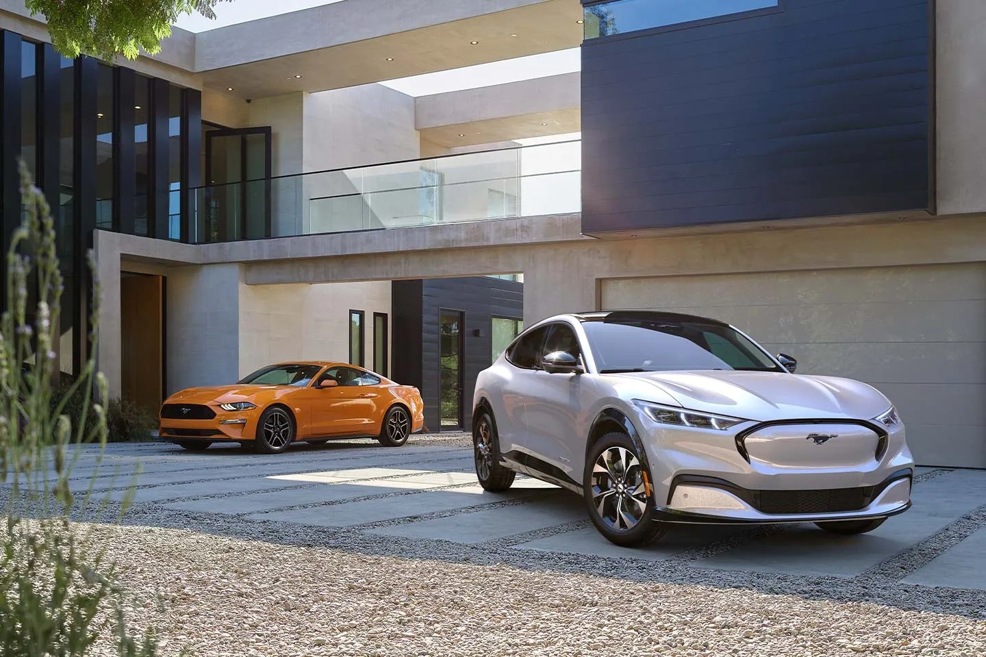 VinFast VF e35 phai canh tranh voi nhung mau xe dien nao anh 3