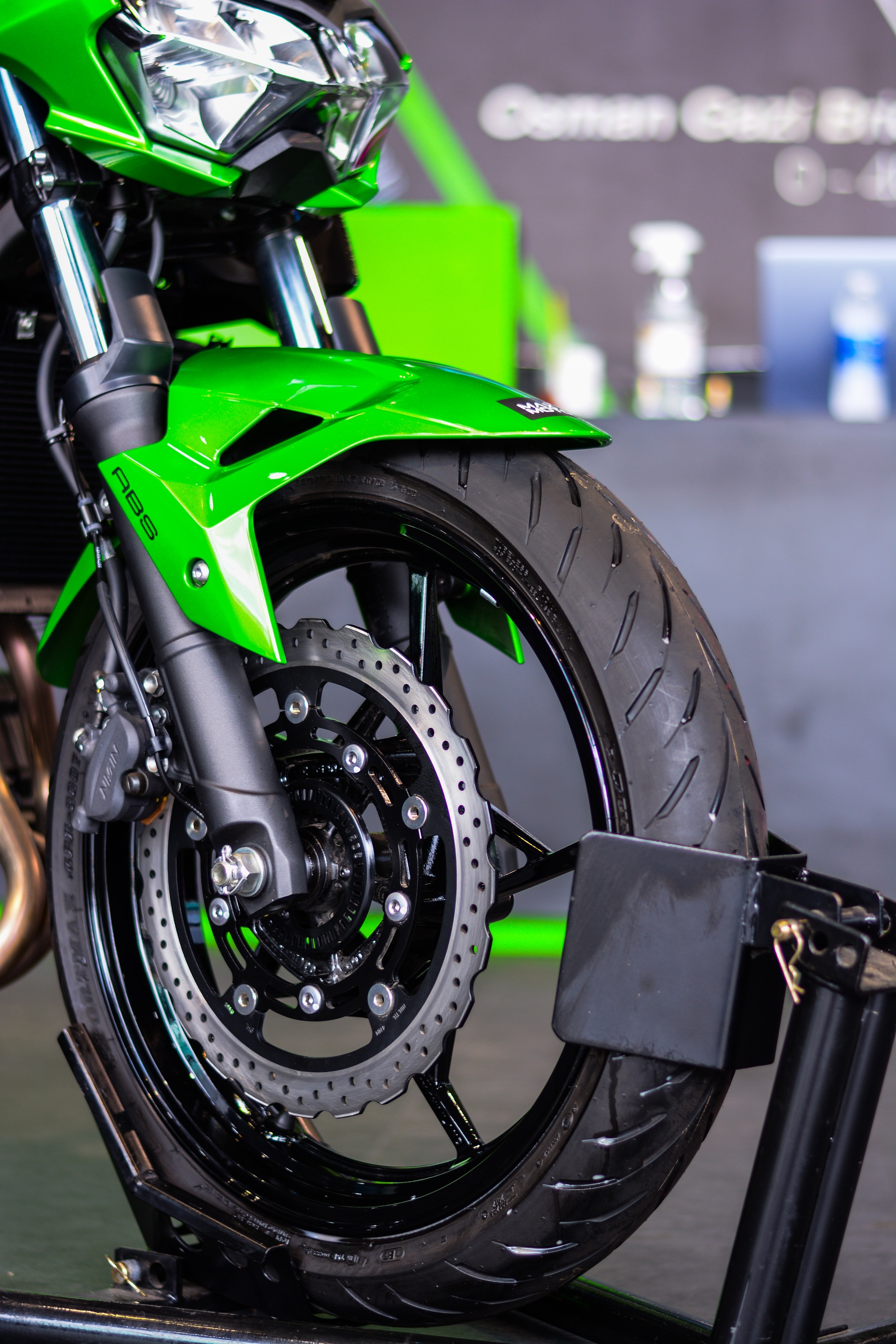 Chi tiet Kawasaki Z400 doi 2021 tai Viet Nam anh 5