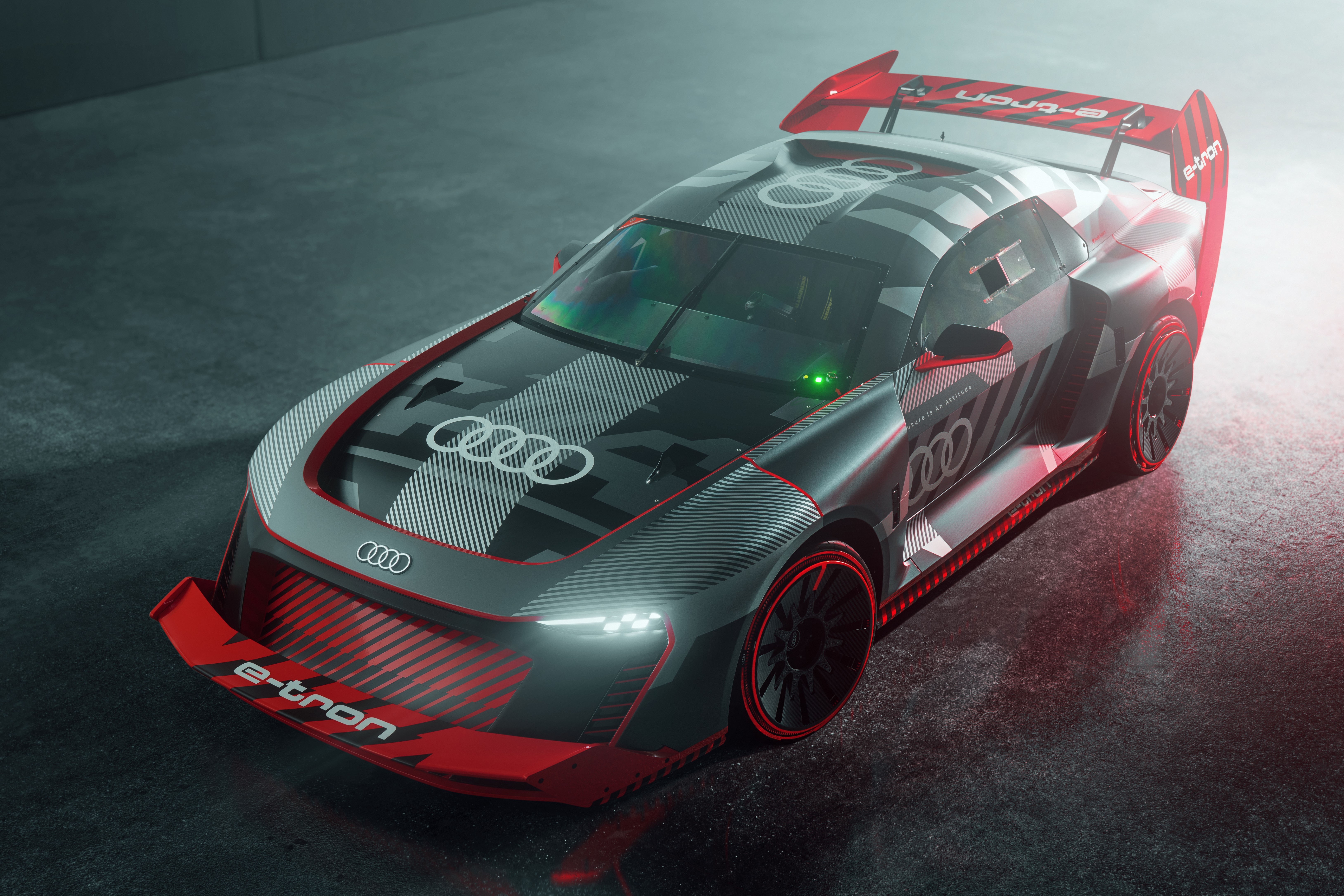 Chi tiet xe dien doc nhat the gioi Audi S1 e-tron Quattro Hoonitron hinh anh