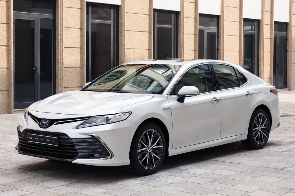 Những điểm mới đáng chú ý trên Toyota Camry 2022 ảnh 6 Nhung diem moi dang chu y tren Toyota Camry 2022 anh 6